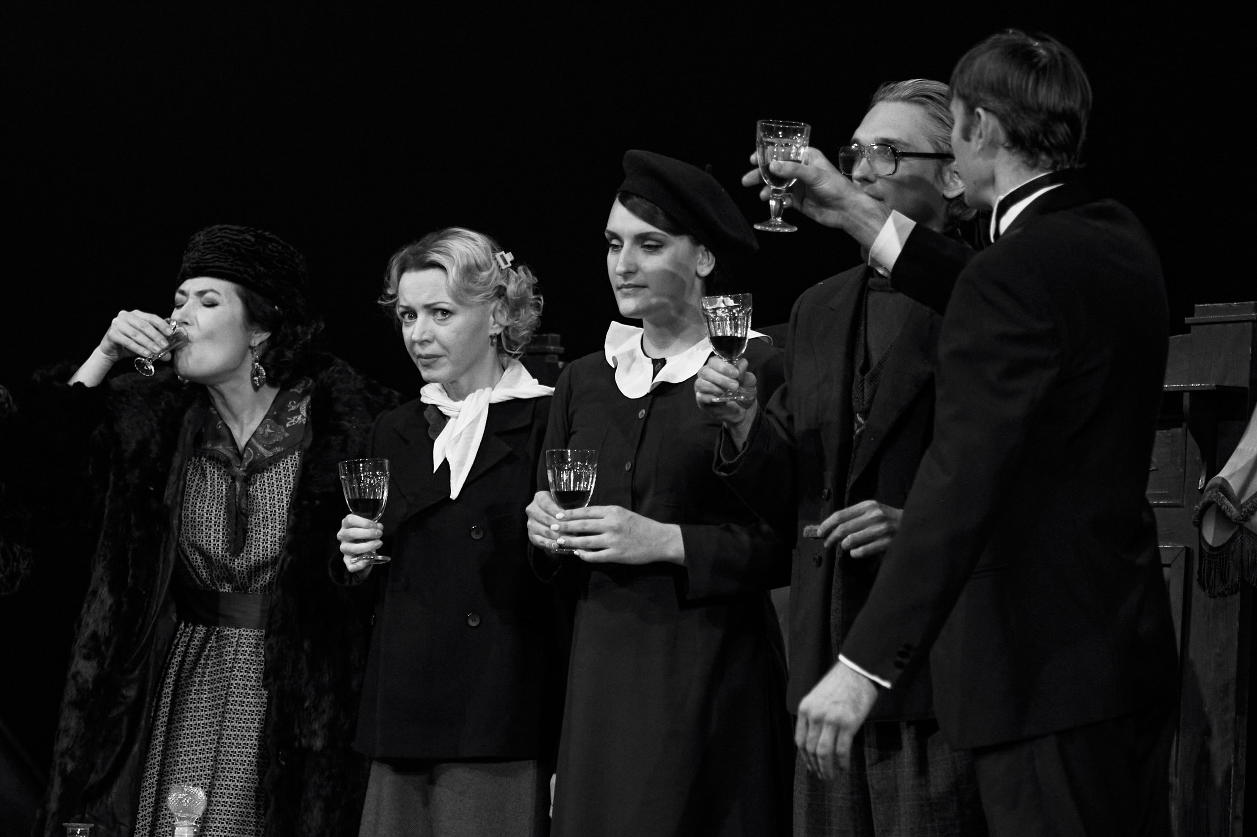 Летят журавли. Фотограф Юлия Маринина