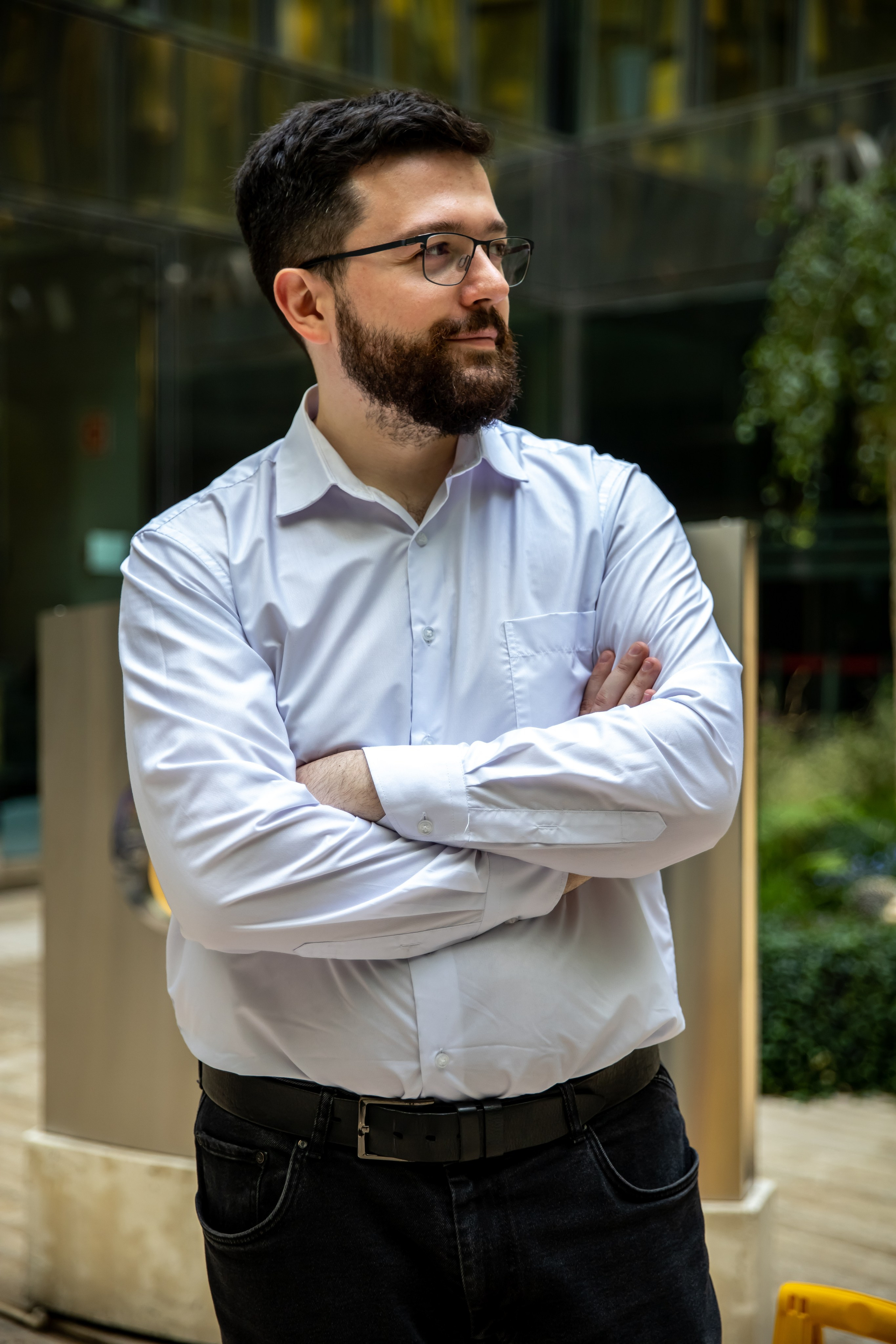 Прогулка по Санкт-Петербургу. ФОТОГРАФ РАДОСТИ Фотосессия в студии СПб. Портретный фотограф — Юрий Торлопов