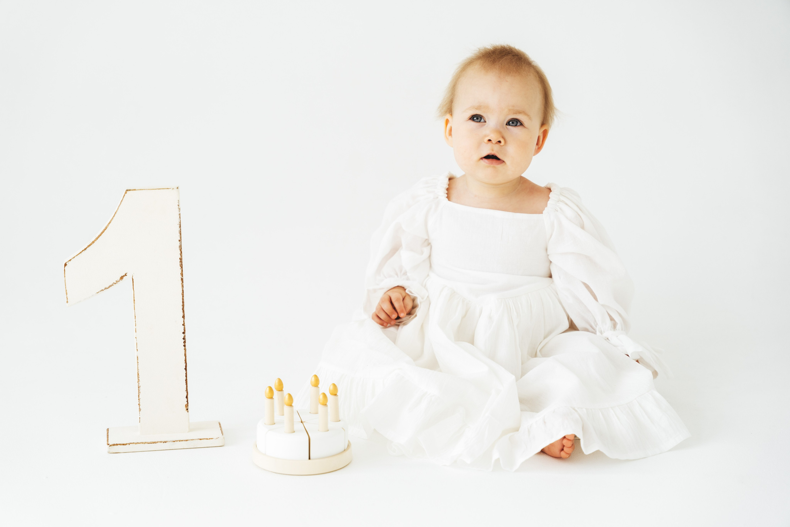 Варя, Таня, Дима. Главная