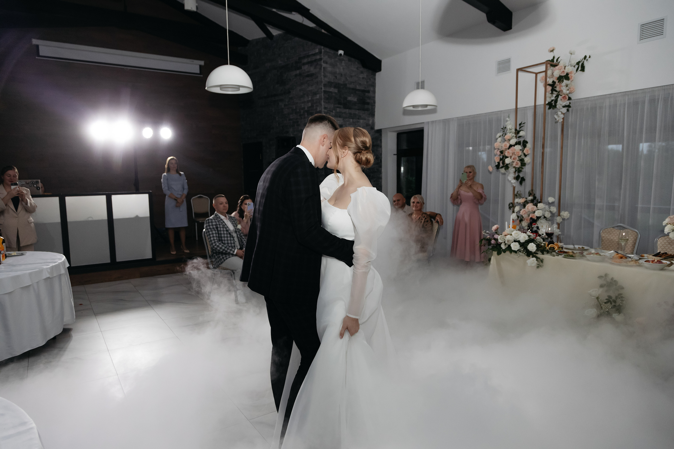 Полина и Кирилл. Свадебный фотограф в Пскове и Санкт-Петербурге | Анна Голикова