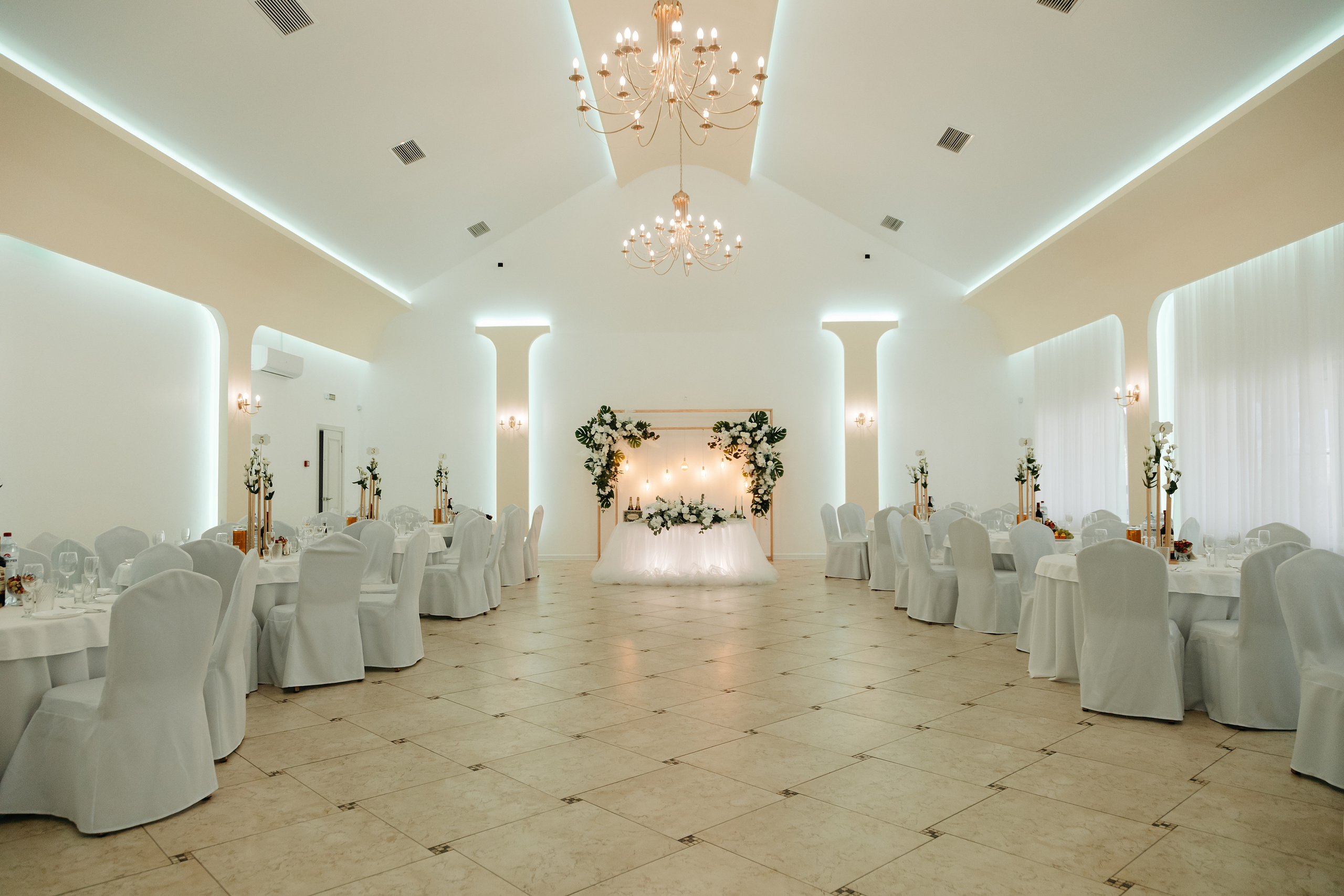 Валерия и Дмитрий. Свадебный фотограф в Пскове и Санкт-Петербурге | Анна Голикова