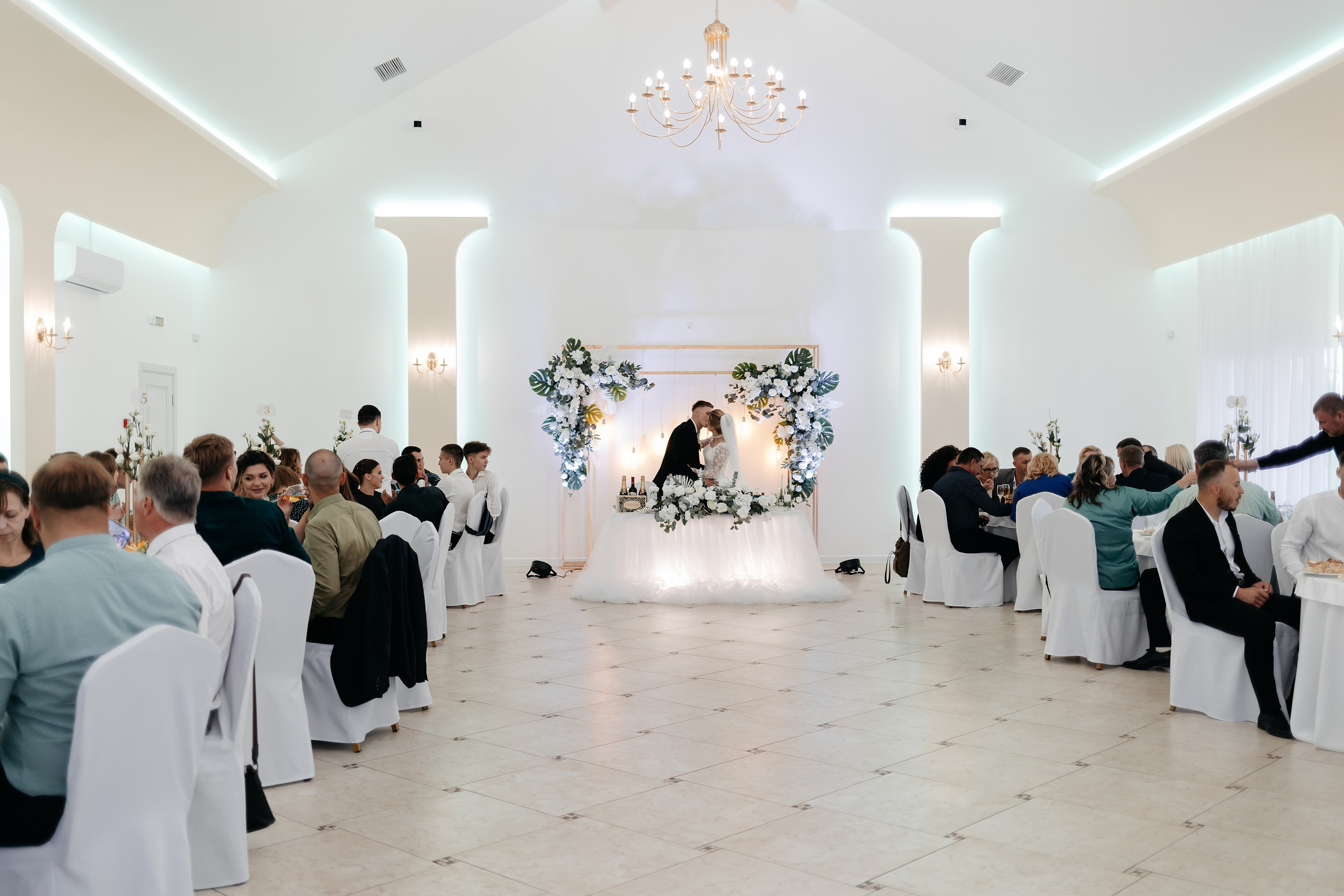 Валерия и Дмитрий. Свадебный фотограф в Пскове и Санкт-Петербурге | Анна Голикова