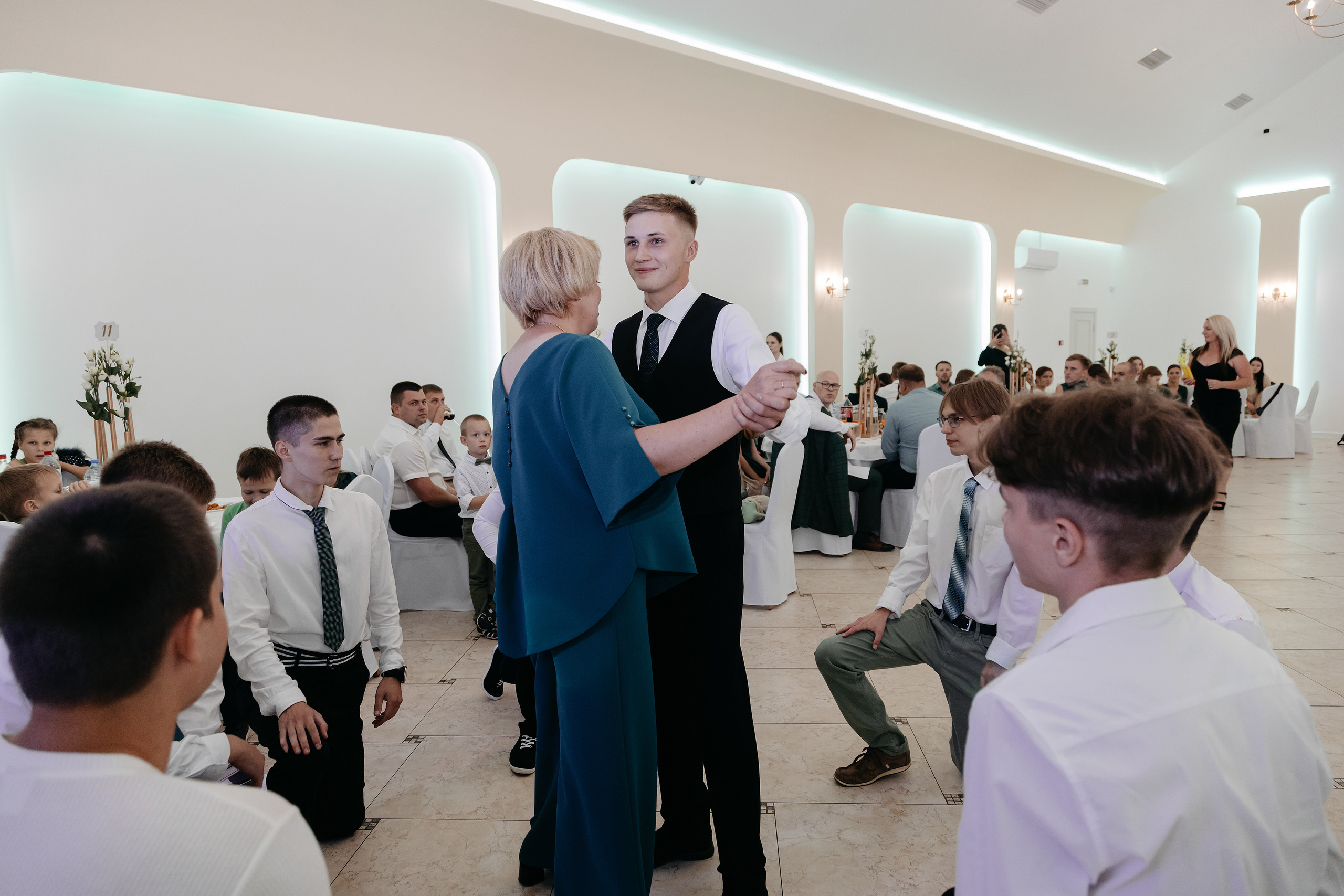 Валерия и Дмитрий. Свадебный фотограф в Пскове и Санкт-Петербурге | Анна Голикова