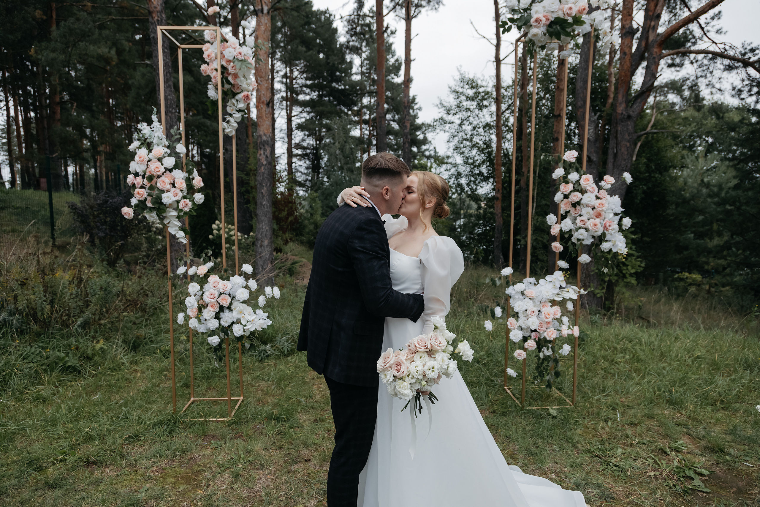 Полина и Кирилл. Свадебный фотограф в Пскове и Санкт-Петербурге | Анна Голикова