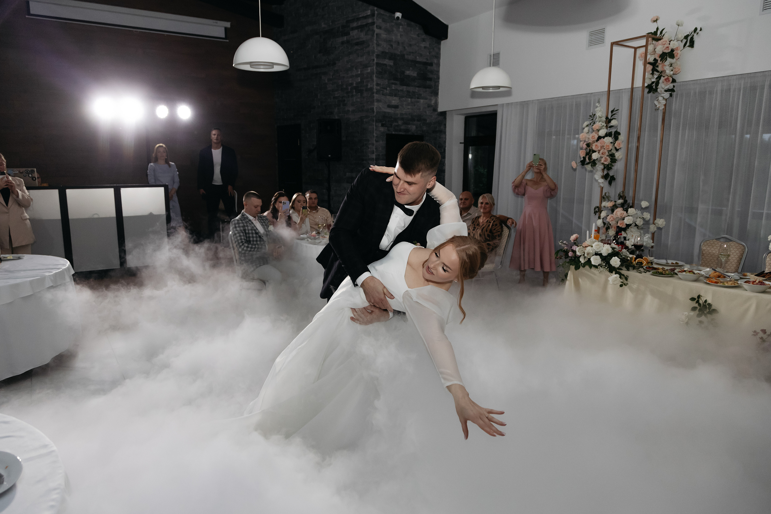 Полина и Кирилл. Свадебный фотограф в Пскове и Санкт-Петербурге | Анна Голикова