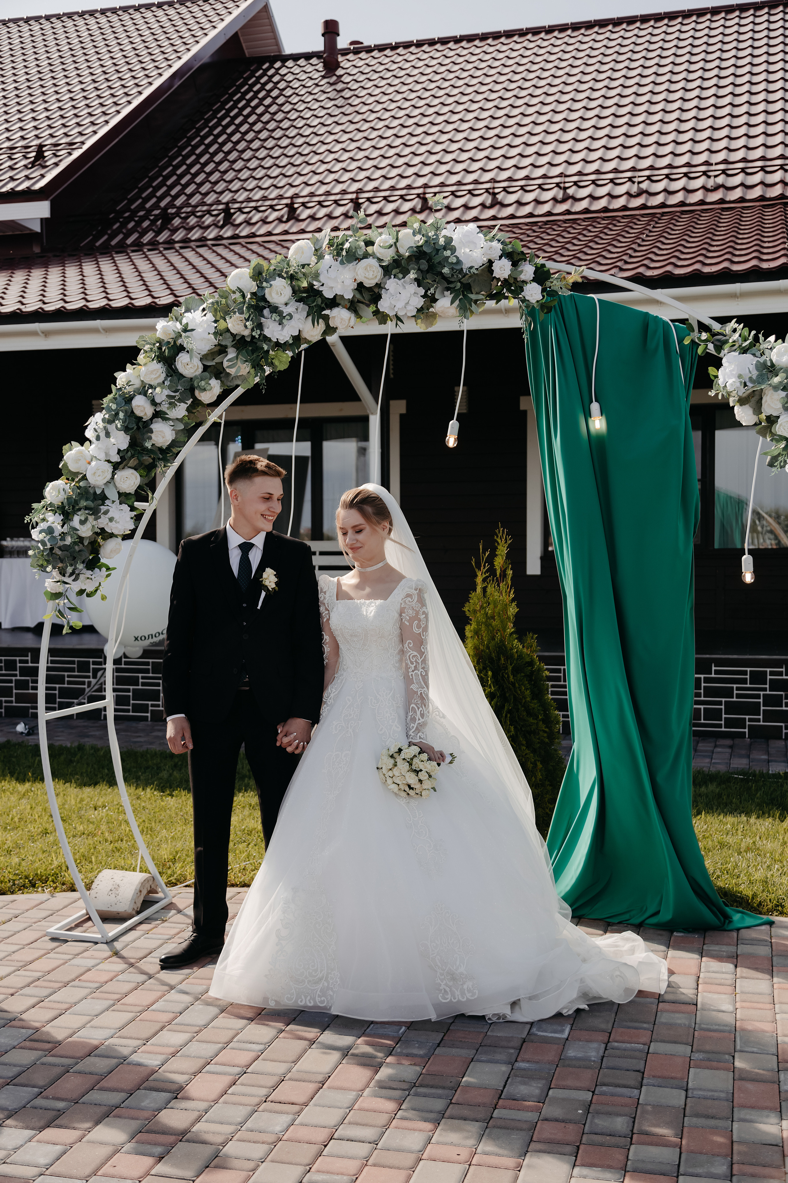 Валерия и Дмитрий. Свадебный фотограф в Пскове и Санкт-Петербурге | Анна Голикова