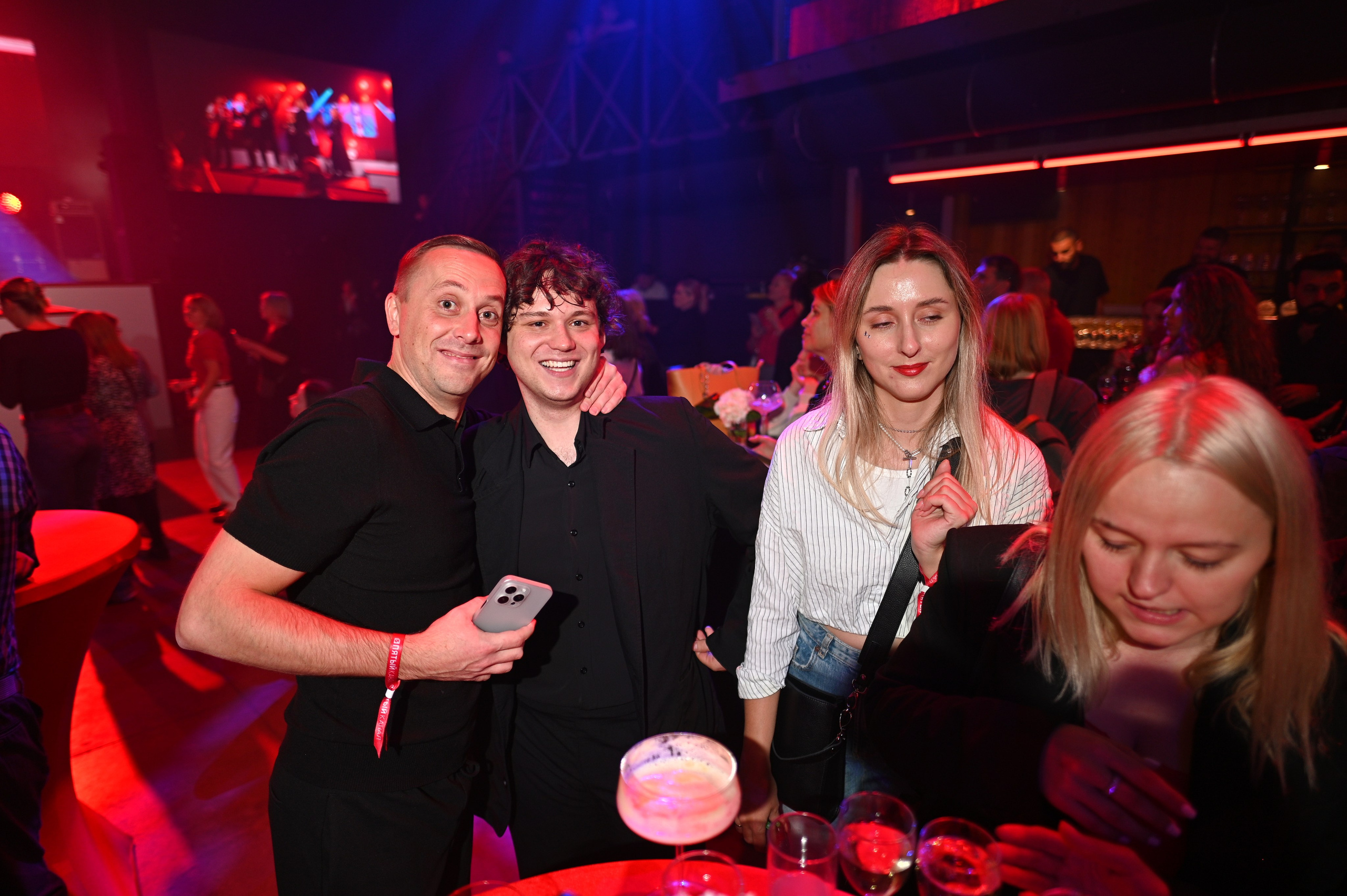 Презентация Пятого канала 01.10.2024. EVEREST PHOTO REPORT