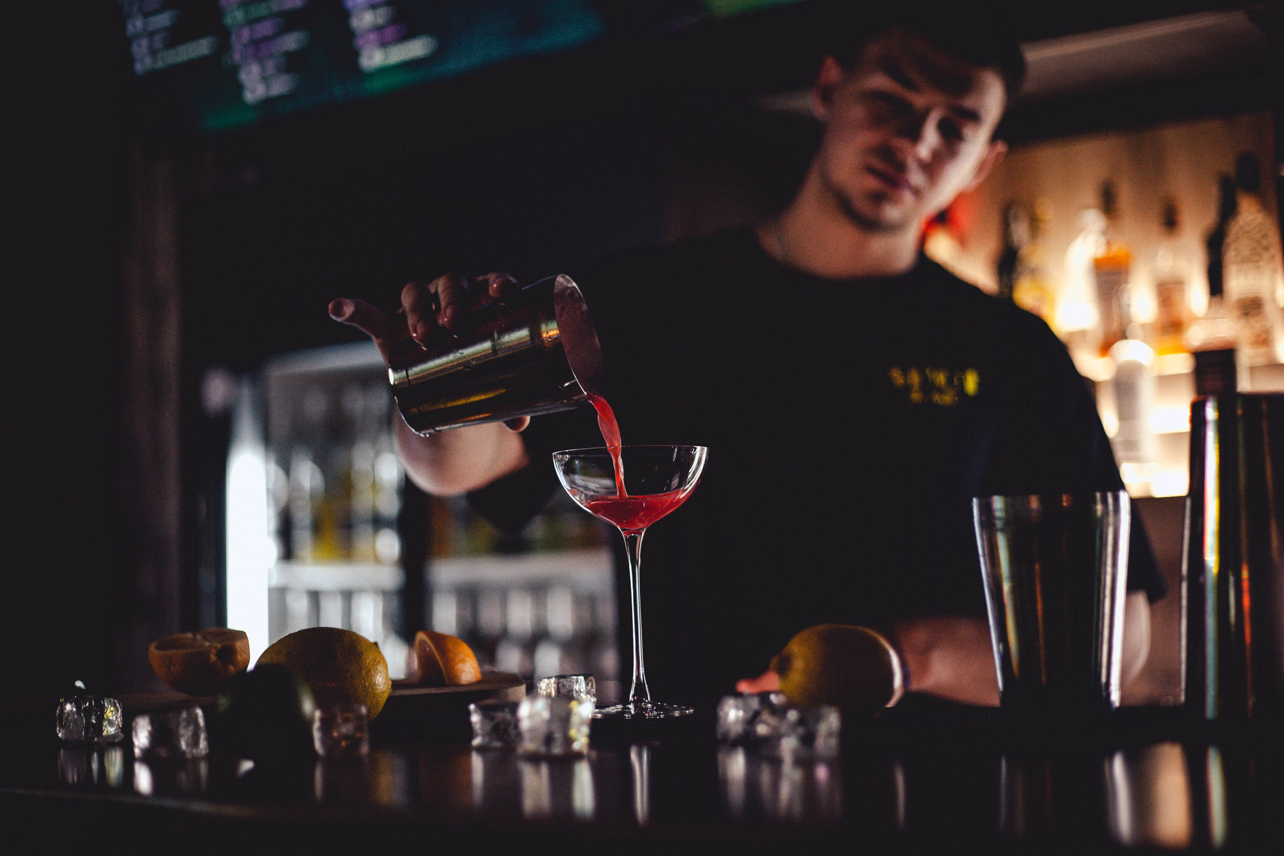 Шот Бар. Уличный фотограф Города N