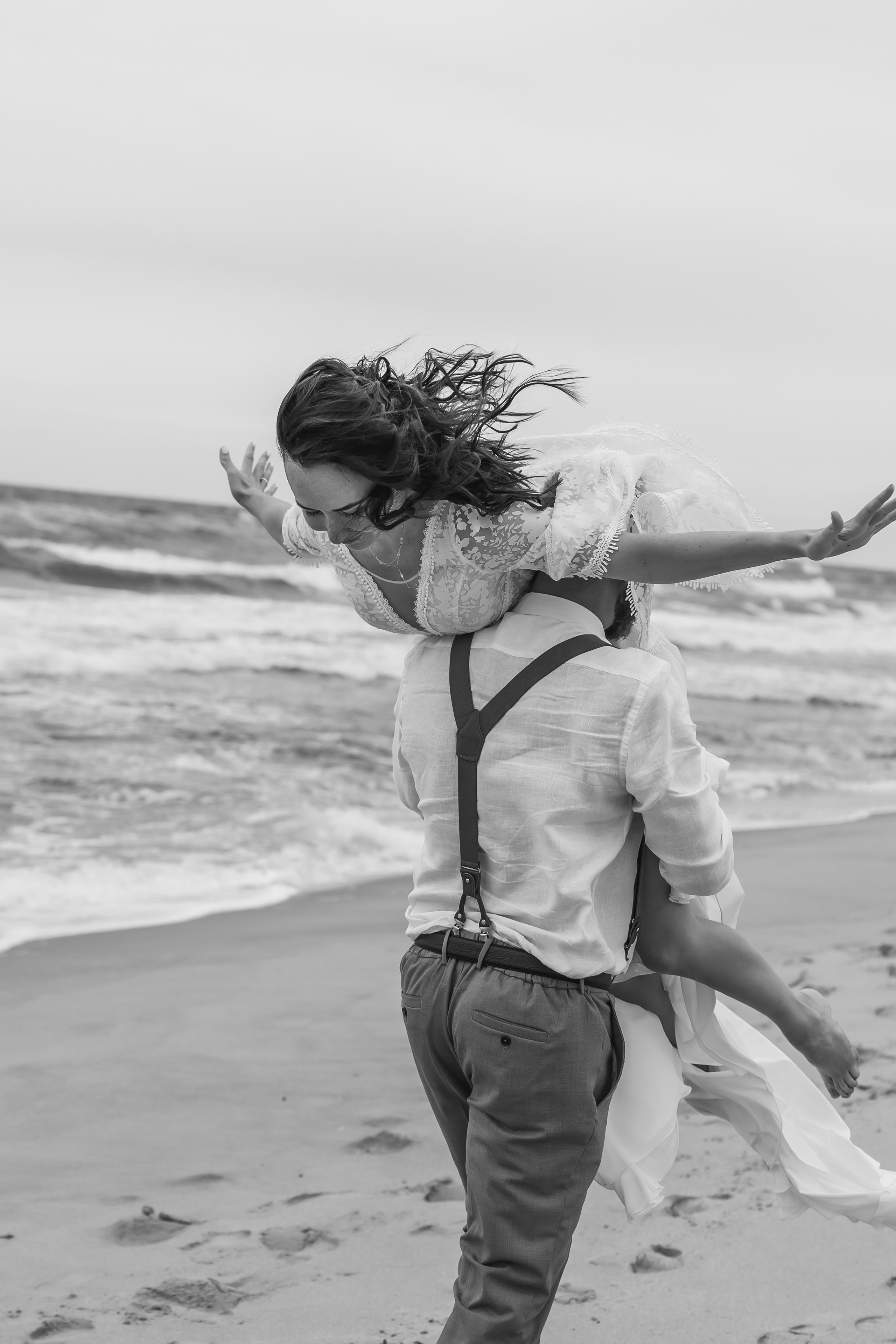 Свадебная съемка на море. Свадебный фотограф  Калининград | Москва