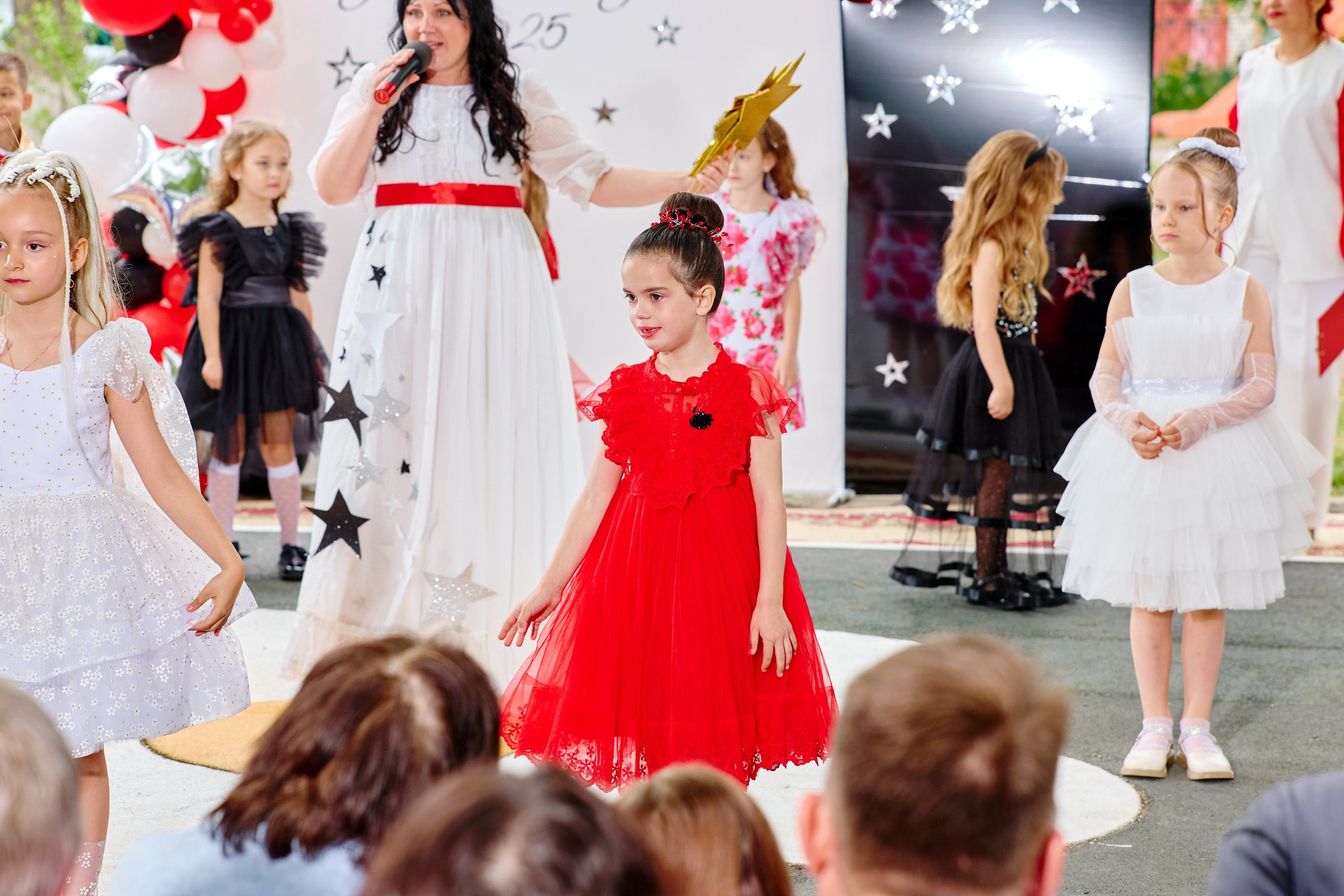 Выпускной 45 сад. Фотограф Выпускные альбомы Таганрог Сергей Коробченко