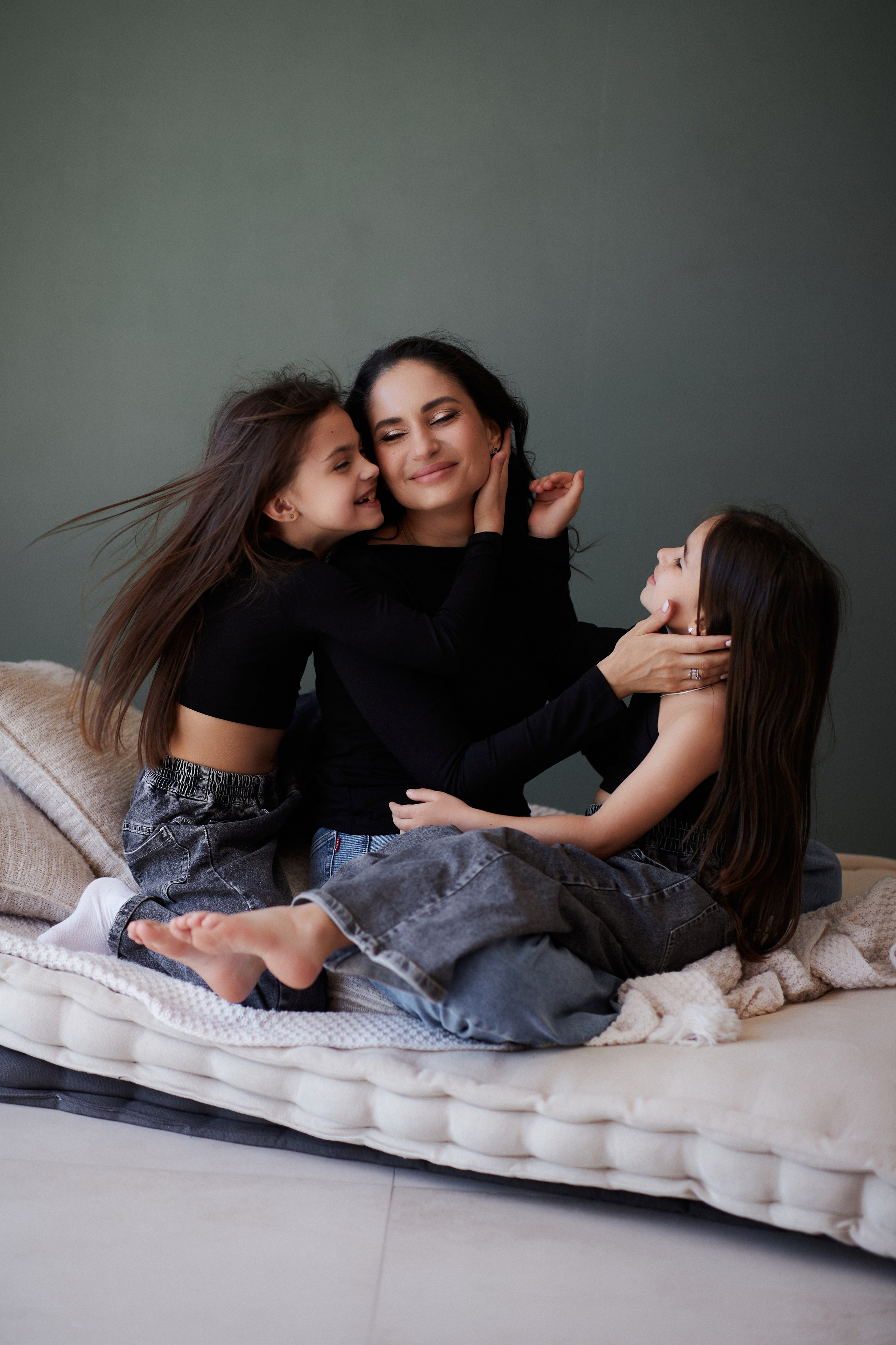 Фотограф Сочи фотограф в Сочи фотосессия в Сочи фотосессия Сочи фотосессия Красная поляна фотограф Красная поляна Фотограф Адлер Визажист Сочи Визажист в Сочи свадьба в Сочи рестораны Сочи девушки укладка макияж мейк  сочи рестораны путешествия wedding in the mountains Новогодние фотосессии семейная фотосессия на море лошади конные прогулки в Сочи. Фотосессия с лошадью. Фотосессия в горах. Крещение фотограф Сочи. выписка из роддома сочи