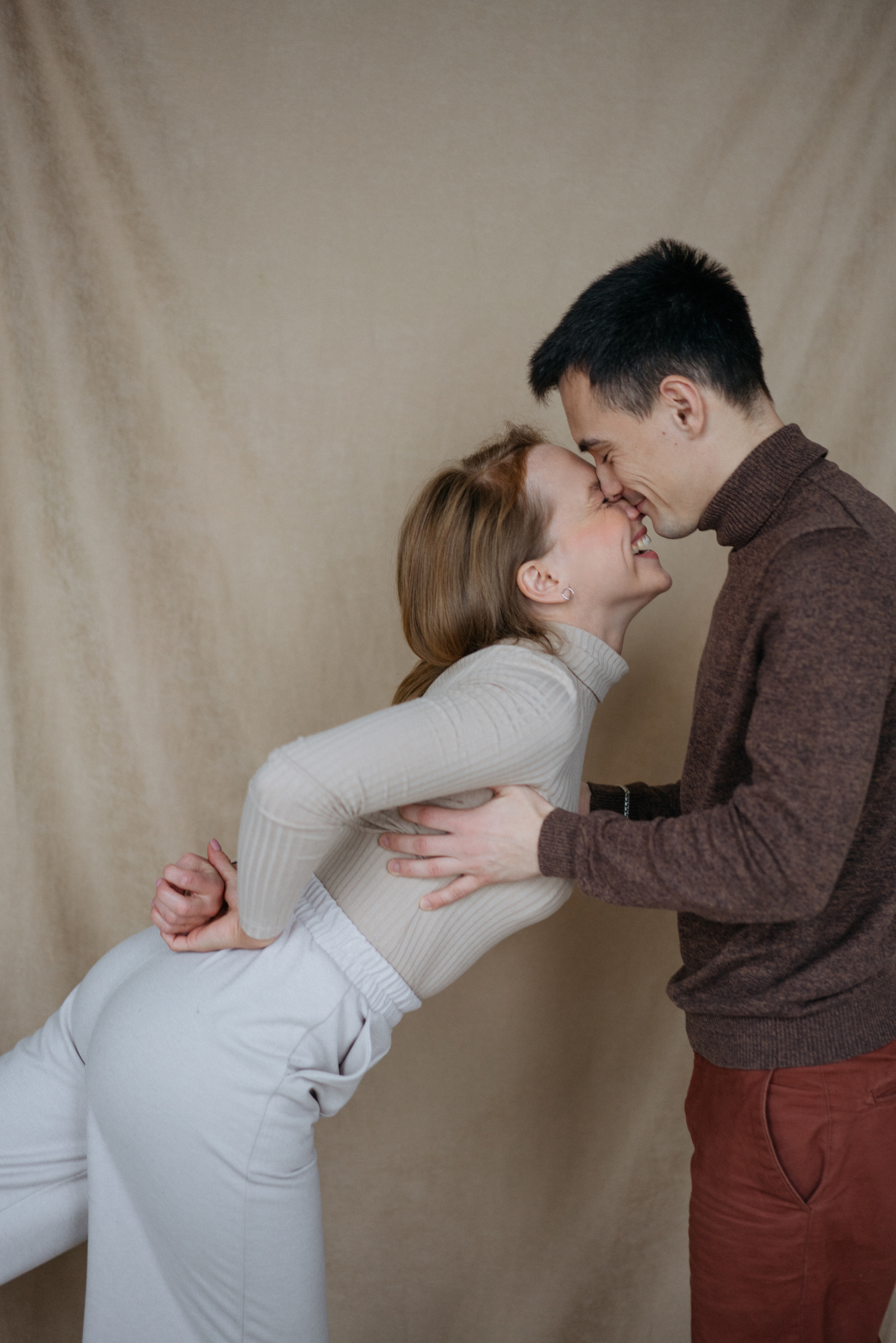 Фотографии семьи в студии. Свадебный и семейный фотограф в Калининграде Анастасия Гриценко