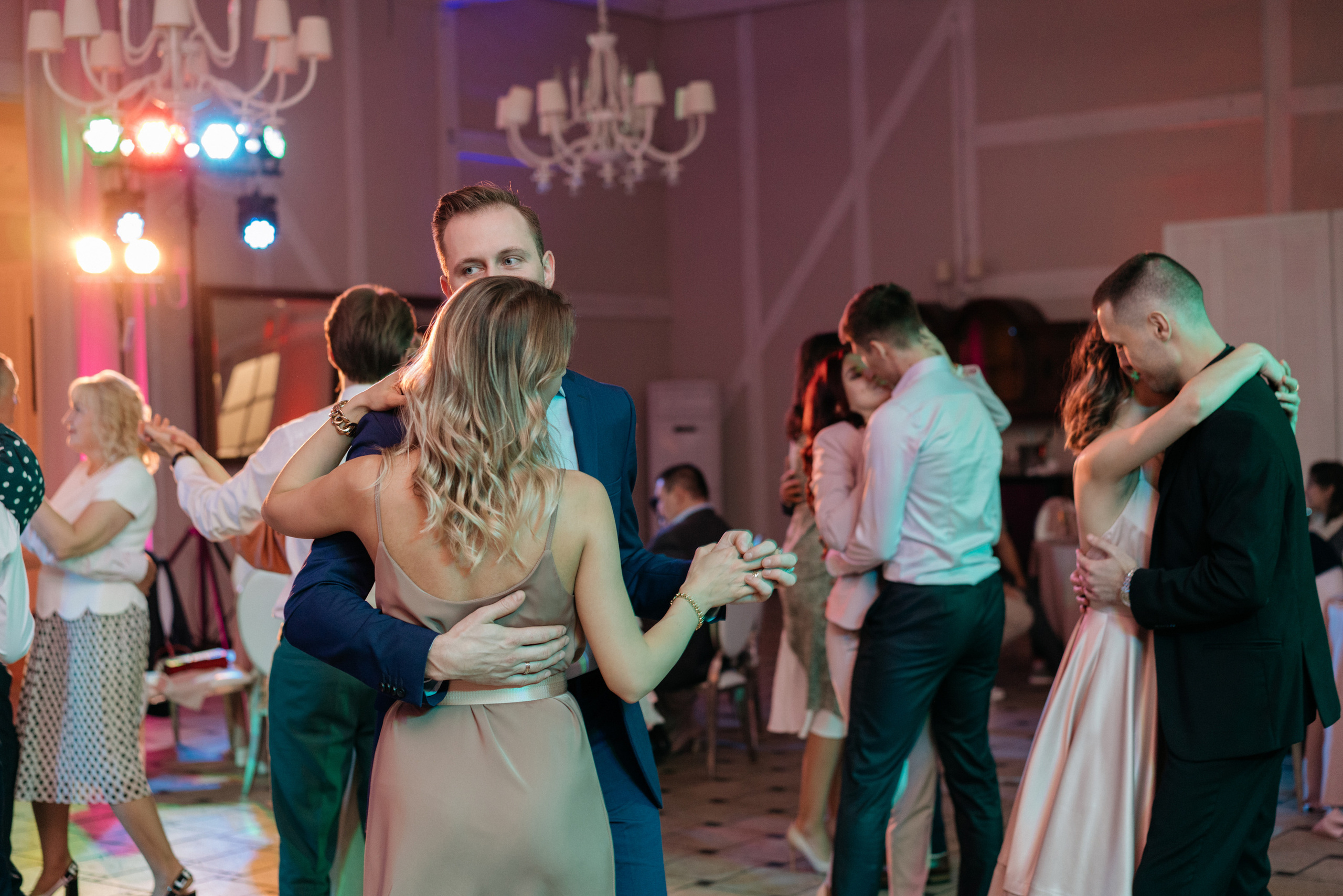 Свадьба усадьба Орловка. Свадебный и семейный фотограф в Калининграде Анастасия Гриценко