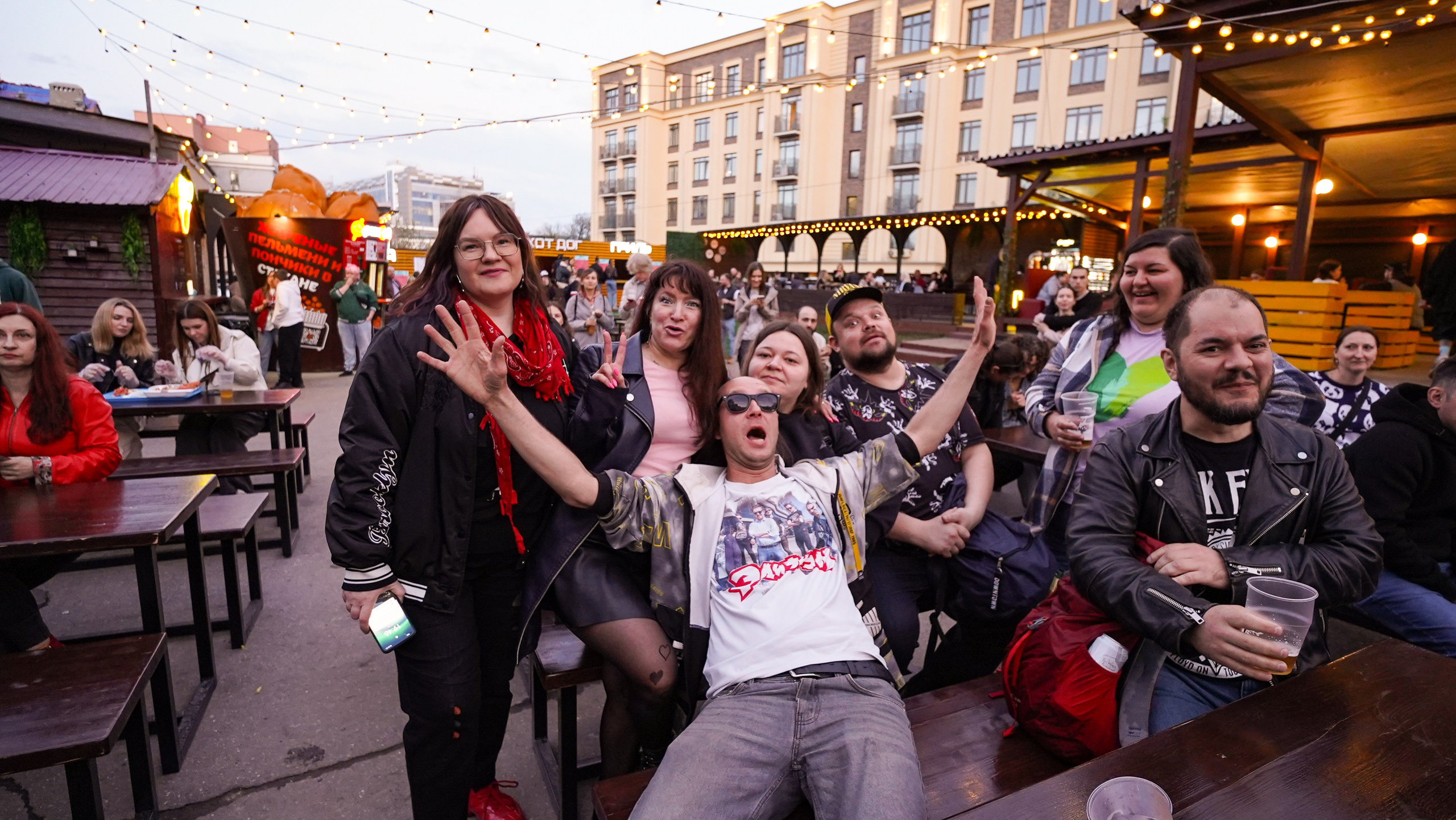 Фудмаркет. Открытие. Фотограф Надежда Жемкова. Фотосъёмка, ретушь, фотомонтаж для вас и вашего бизнеса