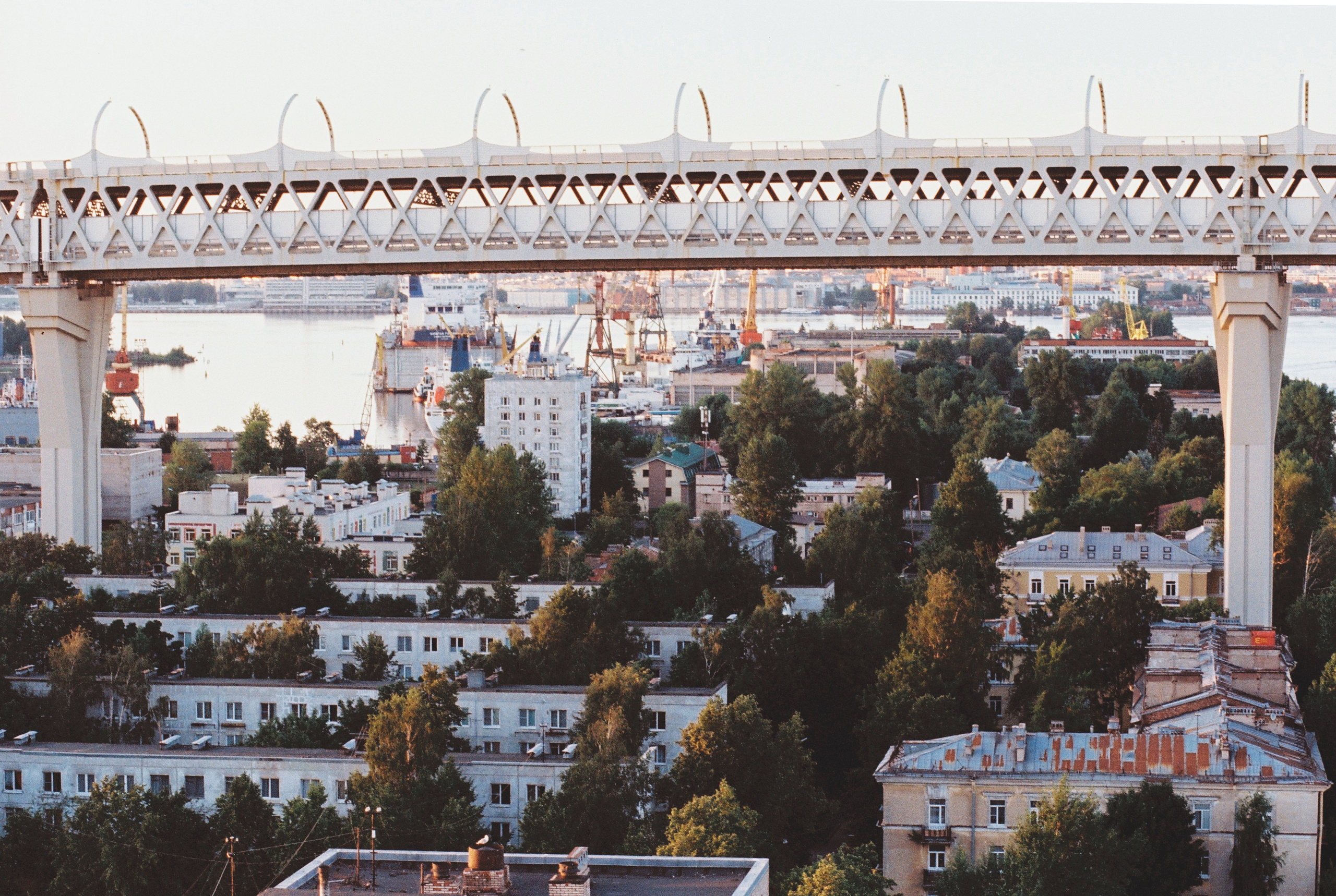 Фотографии цветные. Свадебный и семейный пленочный фотограф в Петербурге Истомина Ирина
