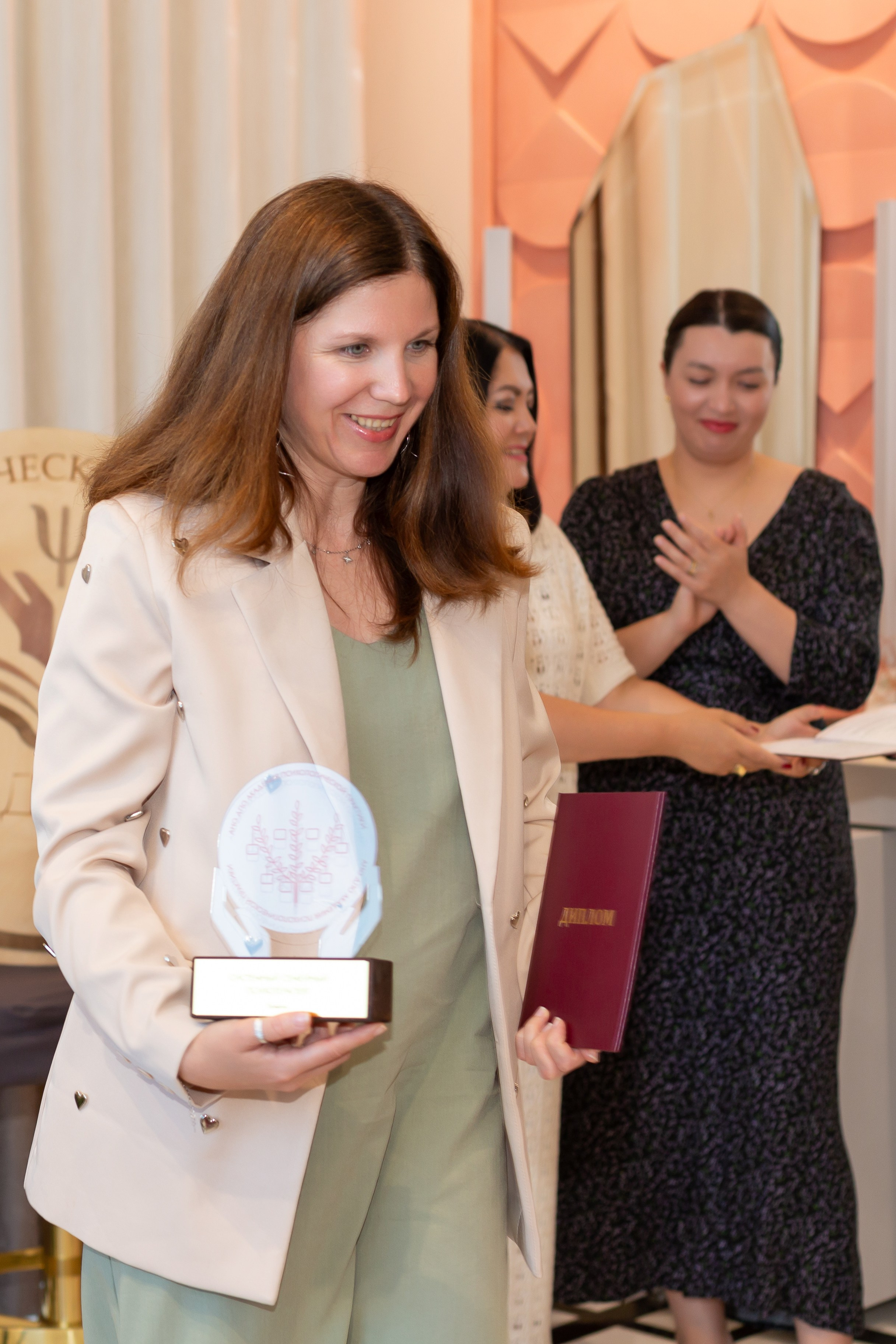 Выпускной курса психологов. Ирина Квасова | Фотограф в стиле VOGUE | Тюмень