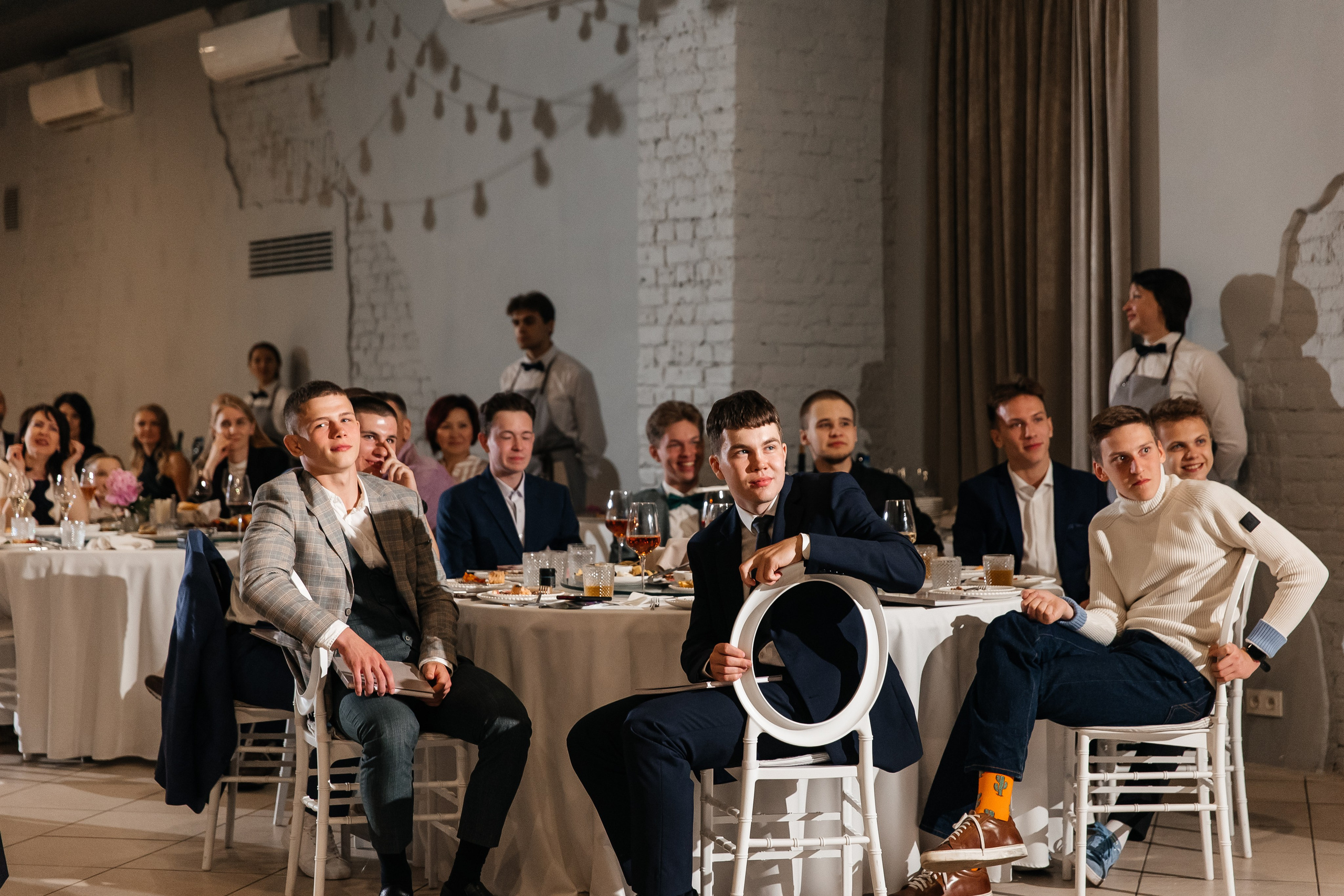 2023-06-23 Выпускной МБОУ СОШ № 10. Фотограф в Красноярске