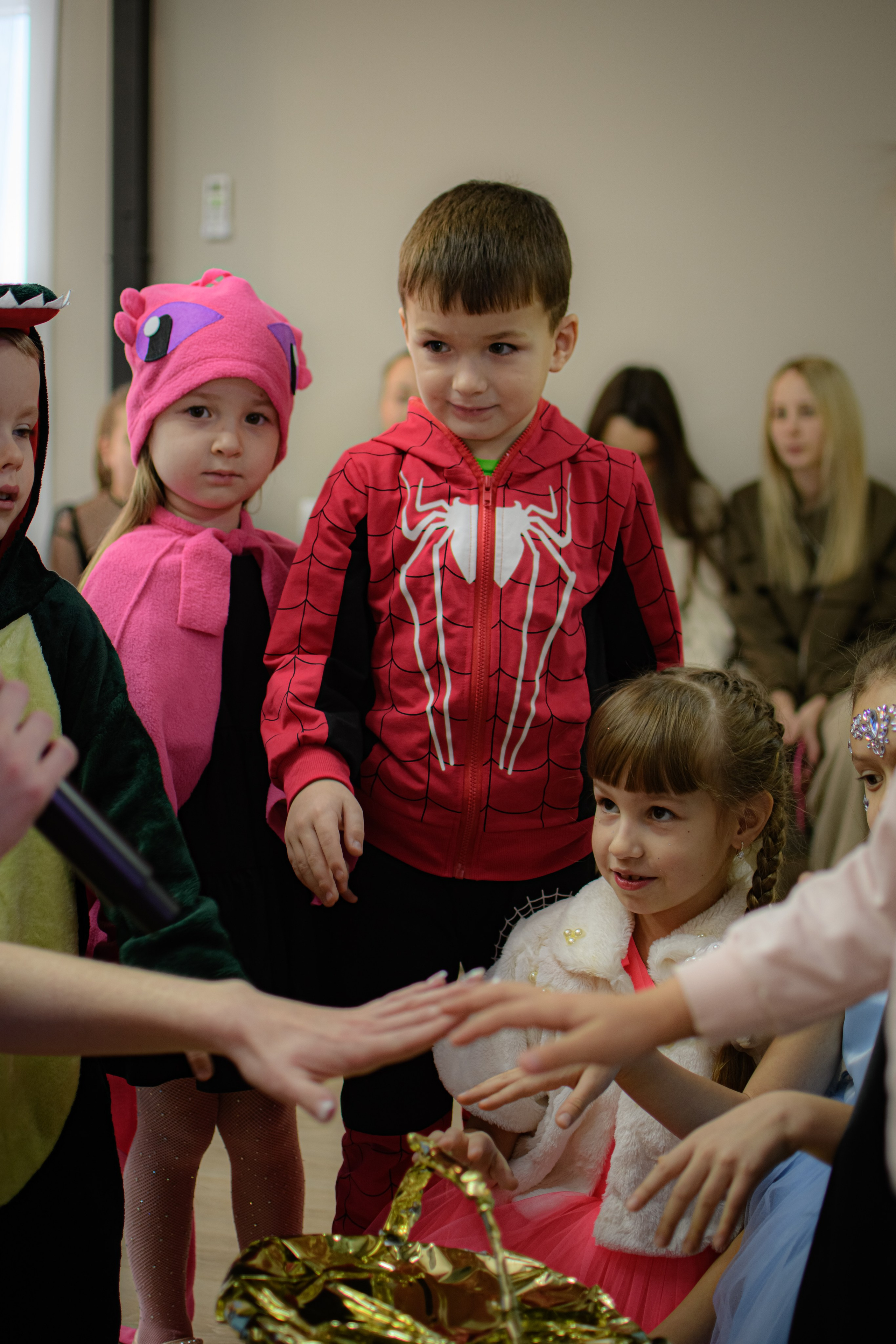 HAPPY NEW YEAR. Photokarish