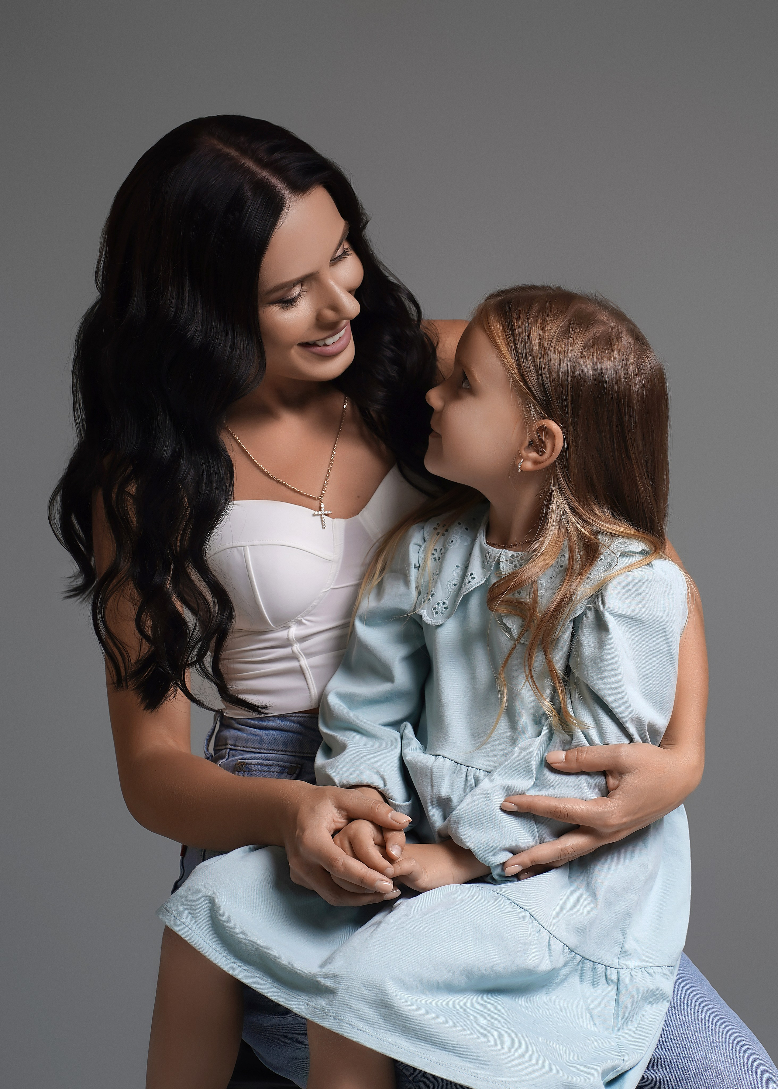 Алина и Ева. Главная