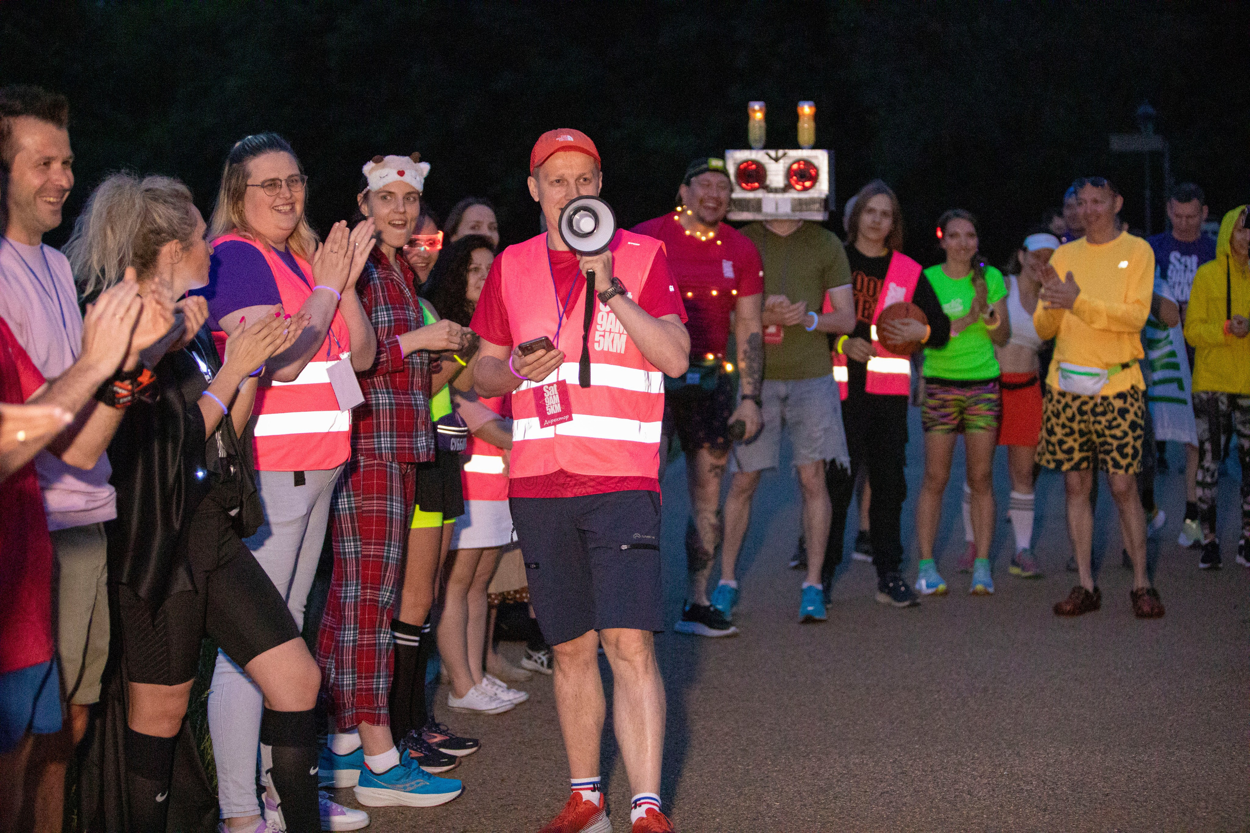 S95 Кусково, ночная тема, 2 июля 2023 г. Фотограф Сергей Ловкий