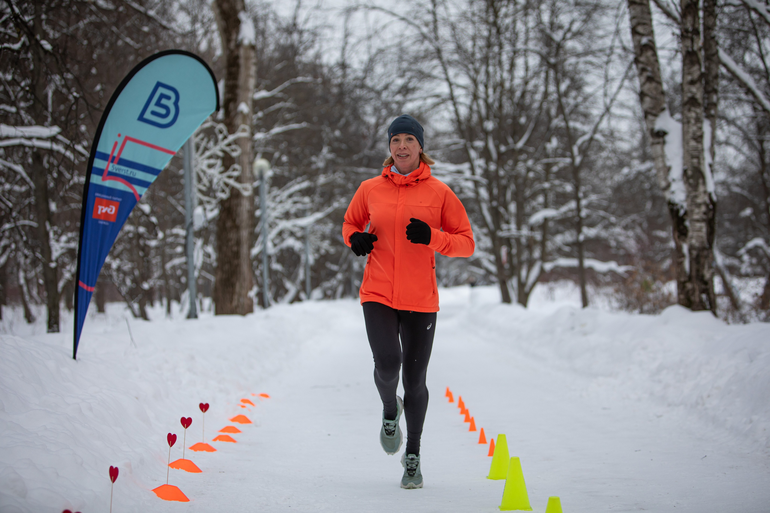 5 вёрст в Тушино, День влюбленных, 91 забег, 17 февраля 2024 г. Фотограф Сергей Ловкий