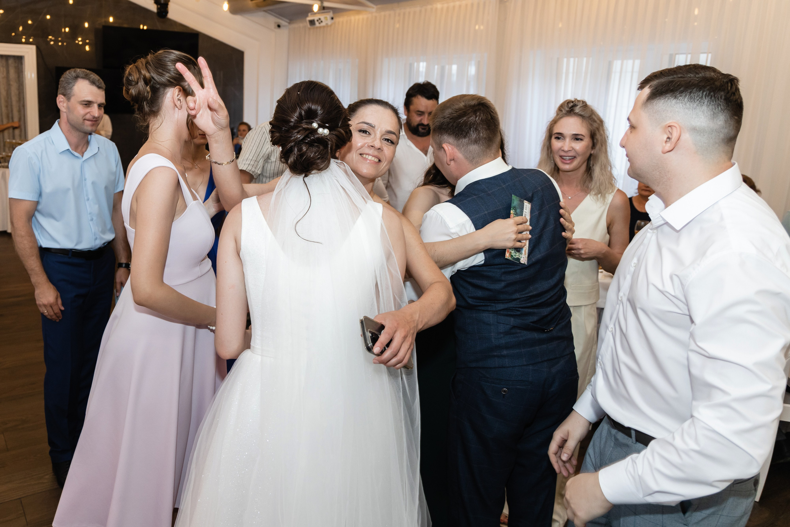 Алёна и Денис (полный день). Фотограф в Барнауле Юлия Садвокасова