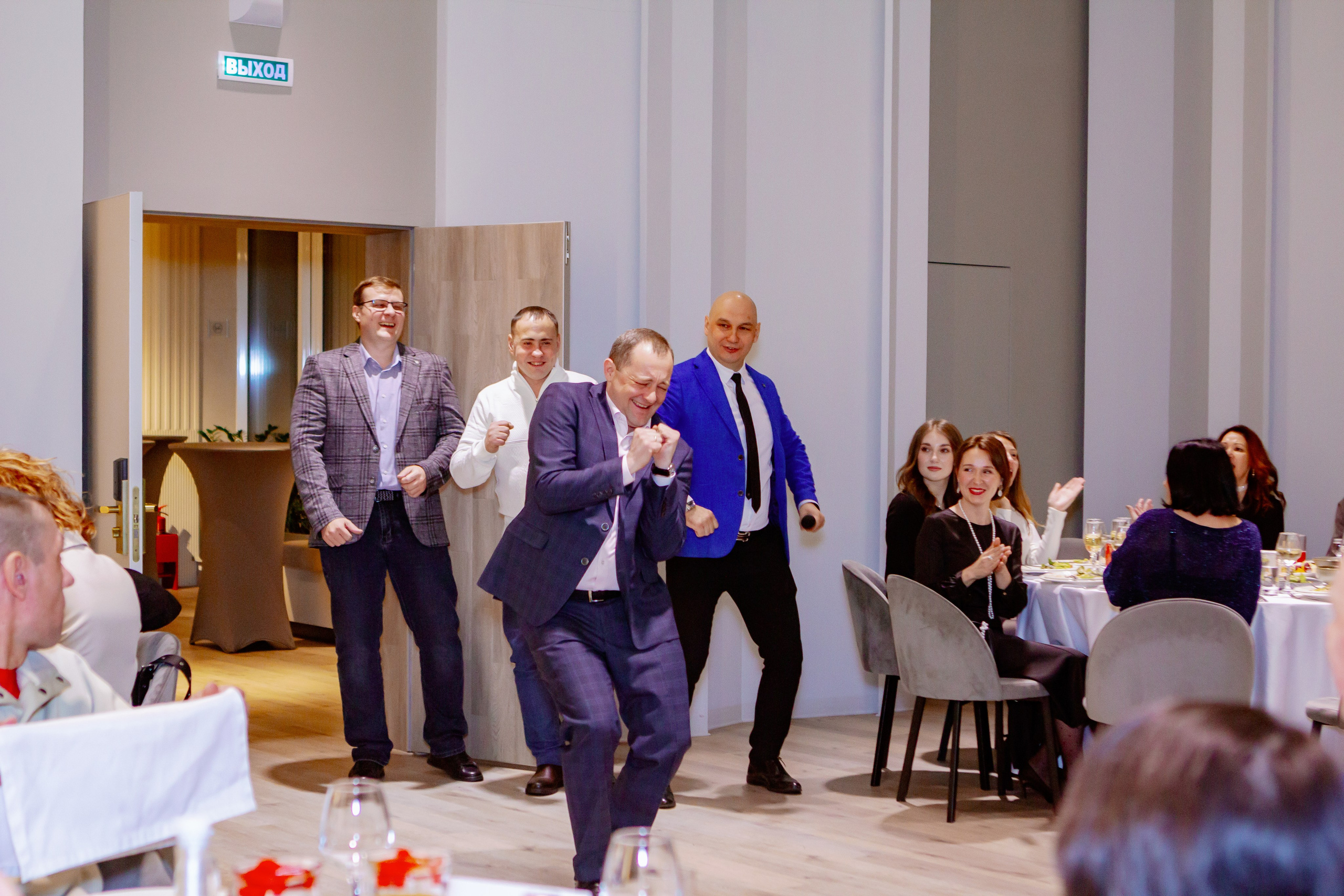 Фотосъёмка новогоднего корпоратива, Екатеринбург. Фотограф в Екатеринбурге Пойгина Елена