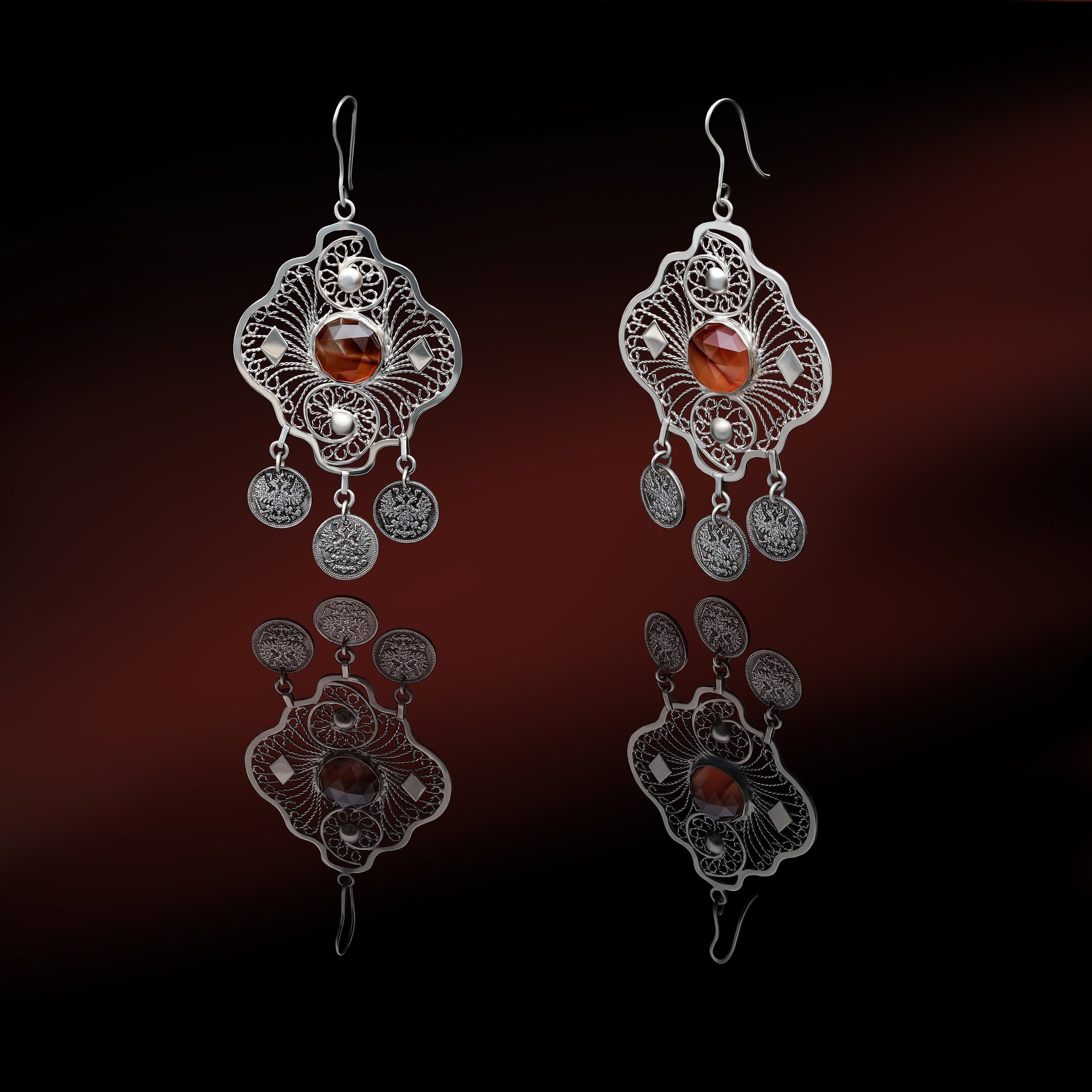 Рекламная эксклюзивная предметная фотосъёмка ювелирных изделий в Москве  тел +7 966-003-13-07. Высококачественная профессиональная рекламная фотосъёмка ювелирных украшений, драгоценных камней в Москве. Обучение, консультация