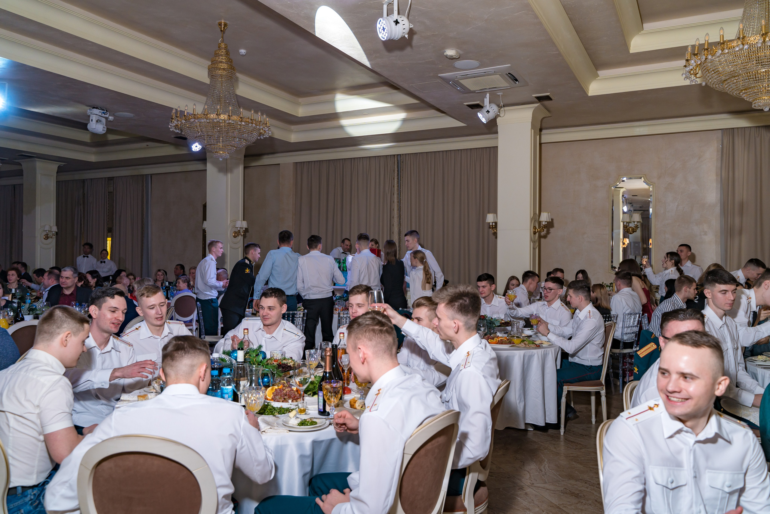 Фотосъемка выпуска военной академии и вручение дипломов