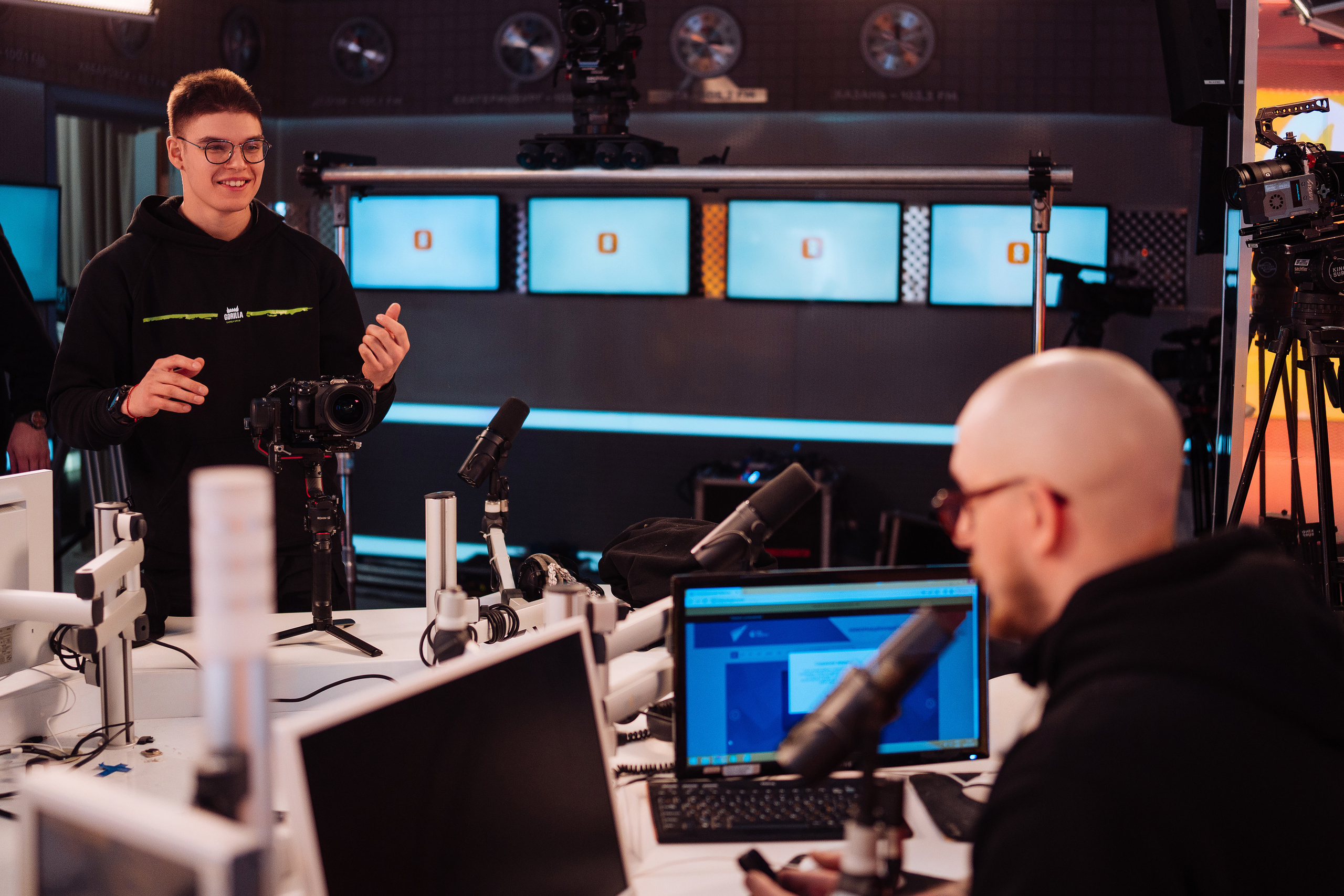 Бэкстейдж Авторадио