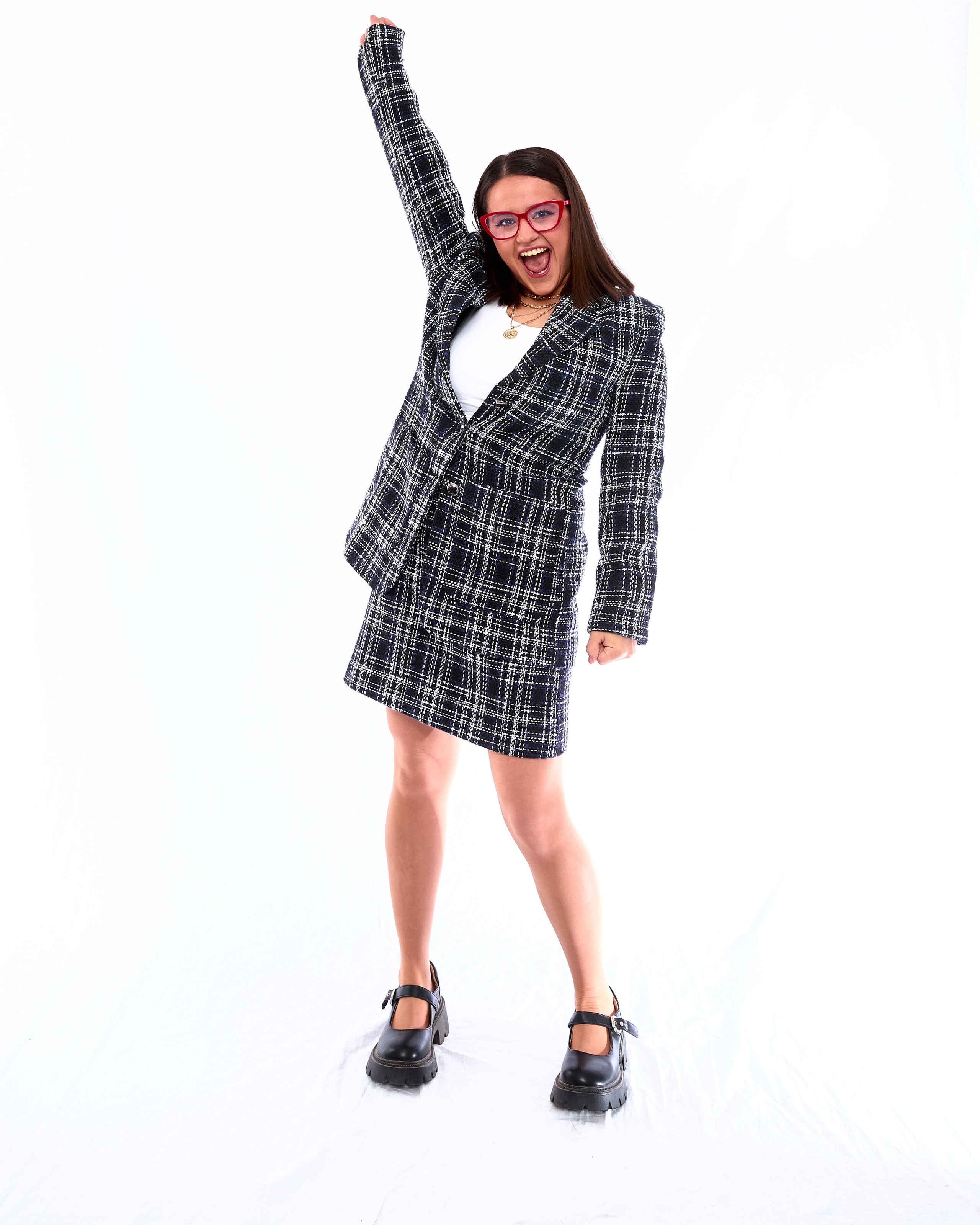 VAVADA. Святослав Лебедев | Рекламный фотограф — Коммерческая съемка, Арт-дирекшн, AI-интеграция