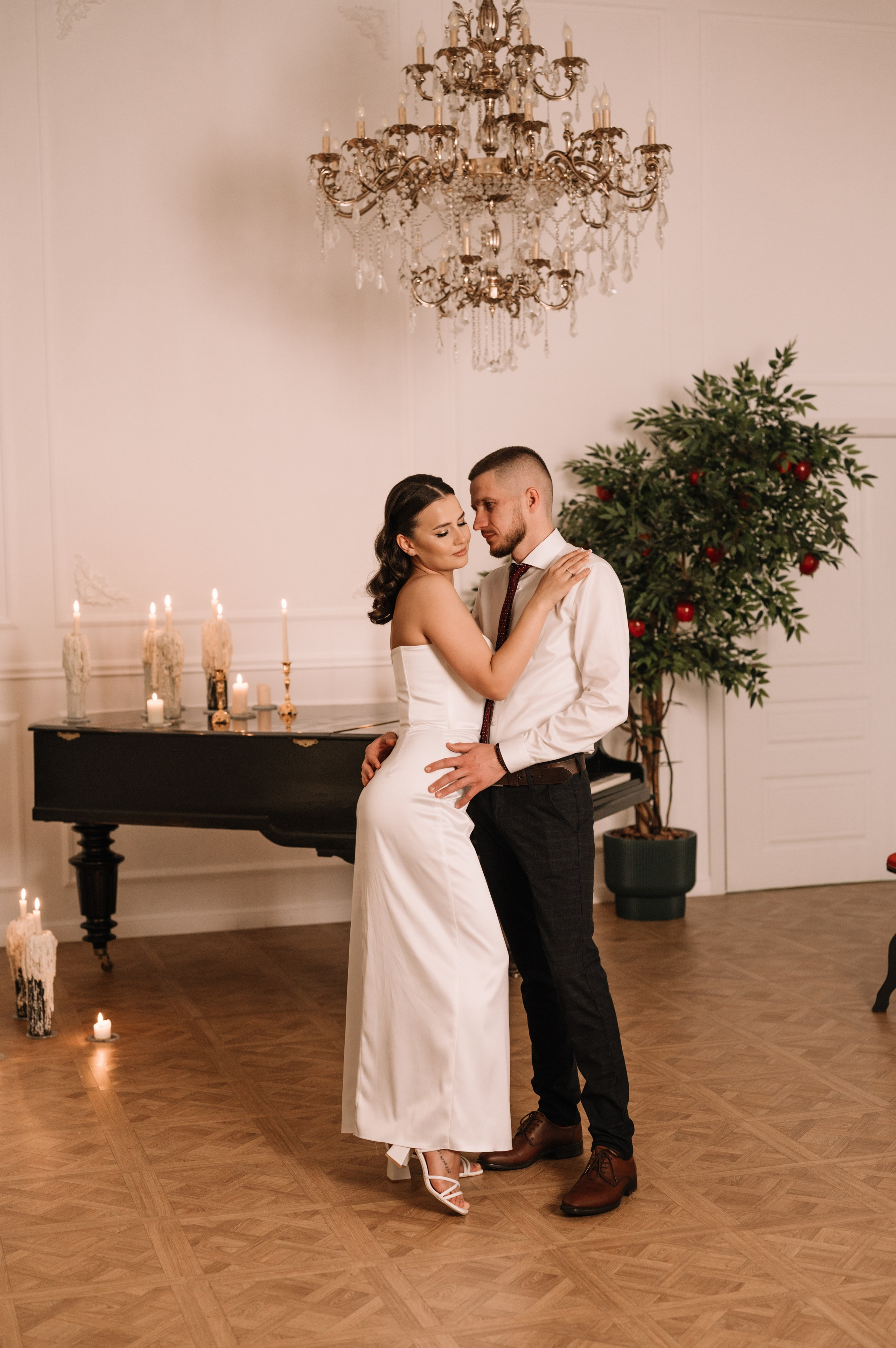 Свадебная фотосессия в студии. Свадебный и семейный фотограф в Краснодаре Алина Мельник