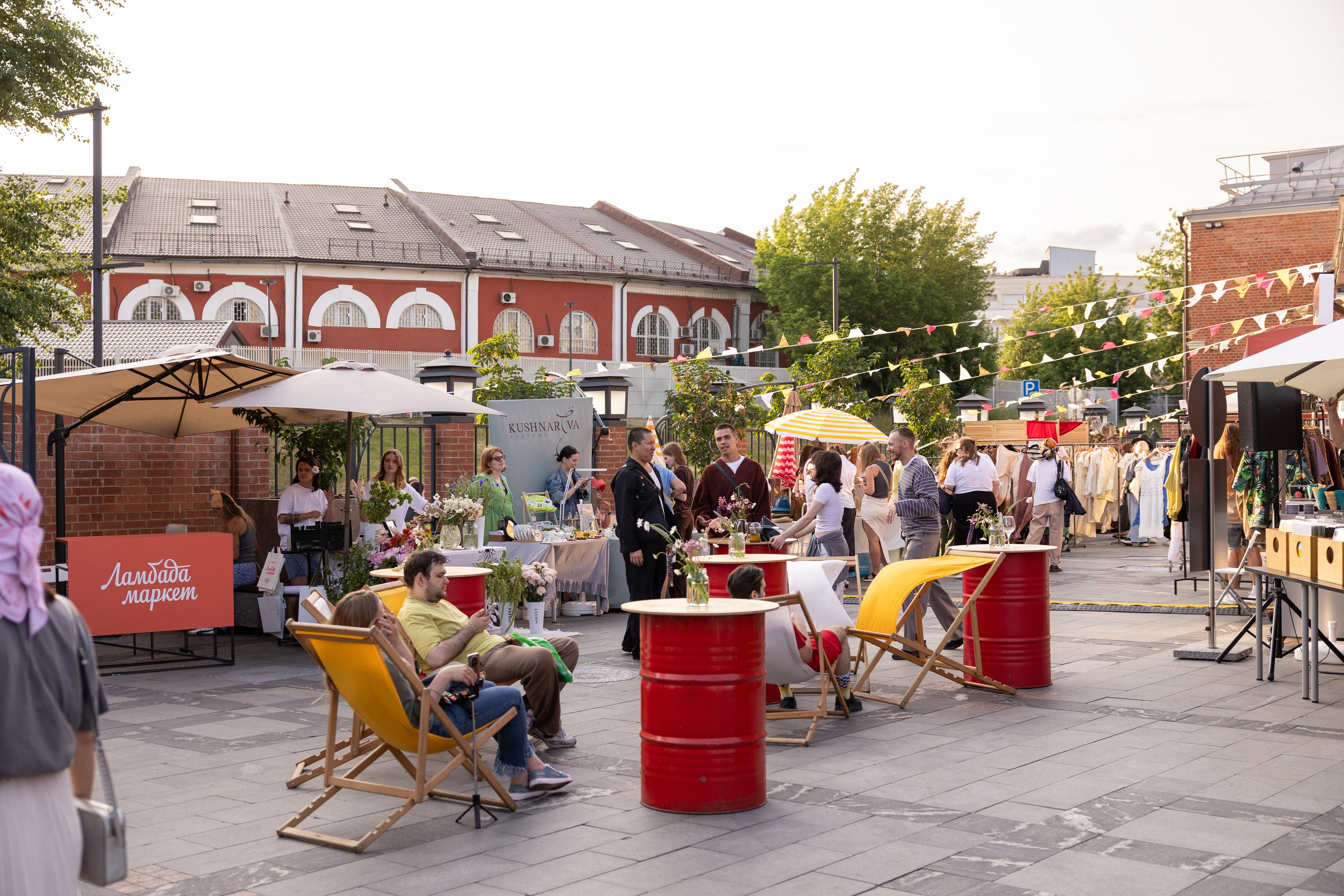 7–8 июня 2025 в пространстве «Три вокзала. Депо» / День 2 / фото Саша Жукова. Фотоотчеты «Ламбада-маркета»