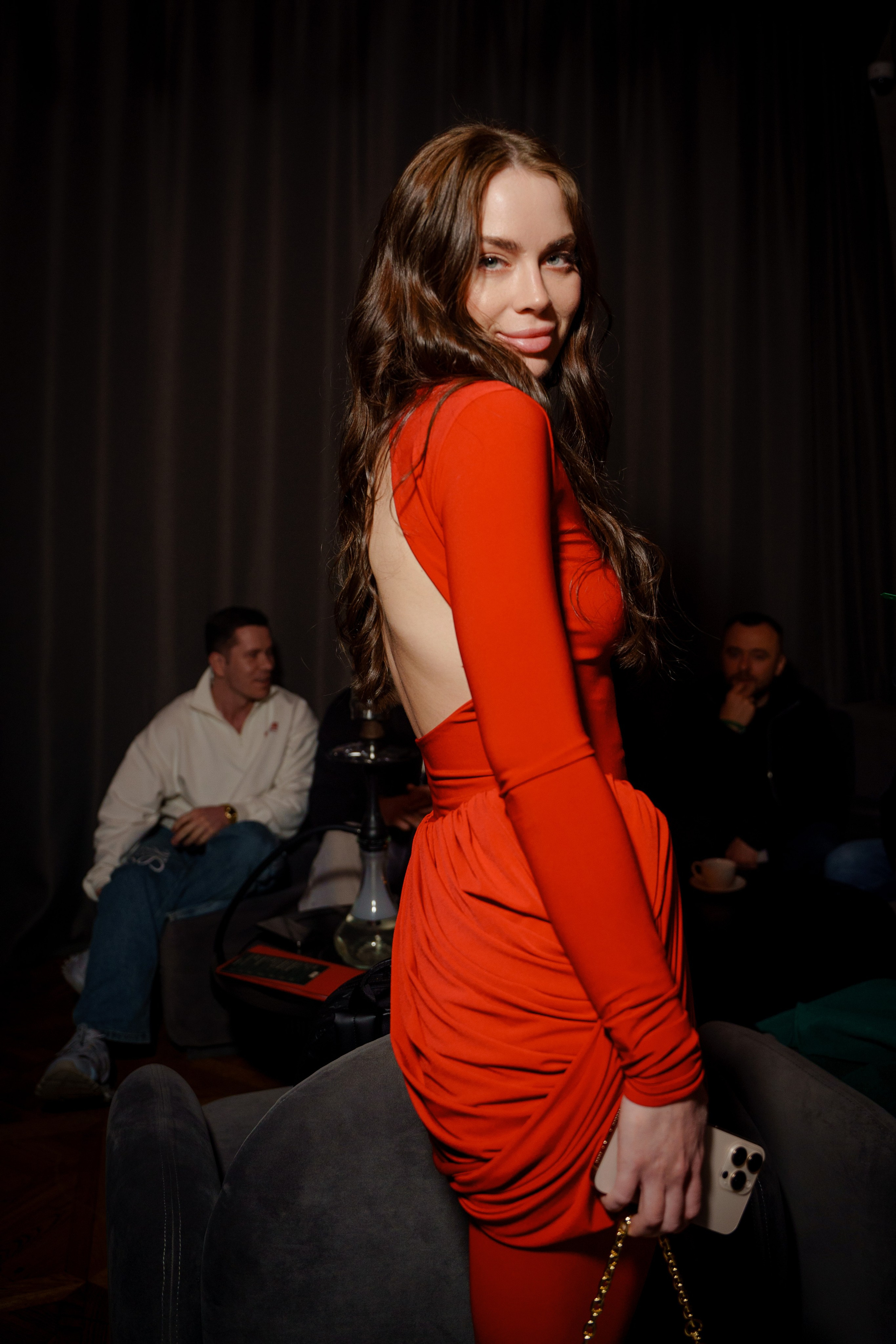 Вечеринка OSNOVATELI.LIVE репортажный фотограф Саша Дружинина. Репортажный фотограф в Москве Саша Дружинина