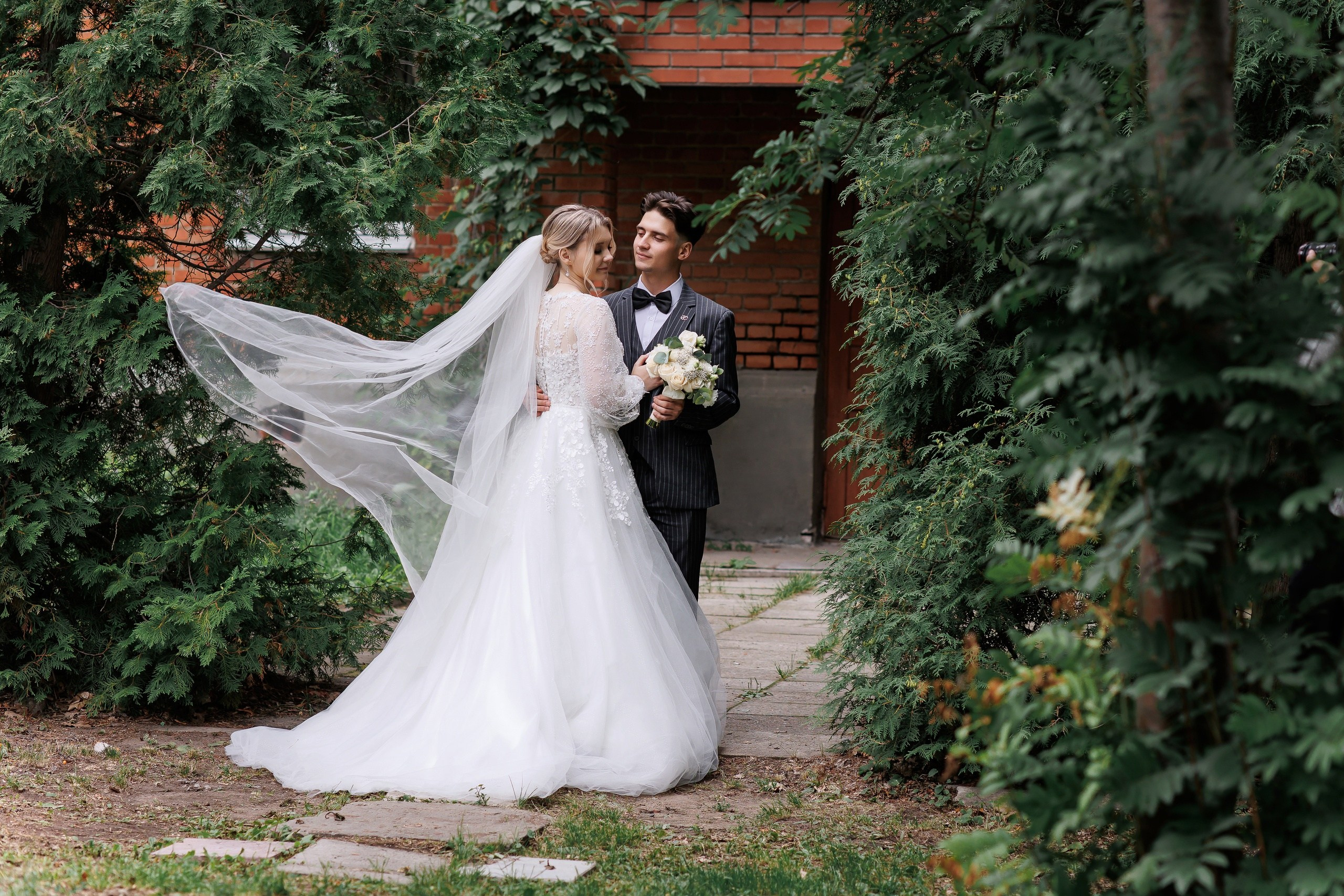 Victoria & Stanislav. Anne Miller | Photographer