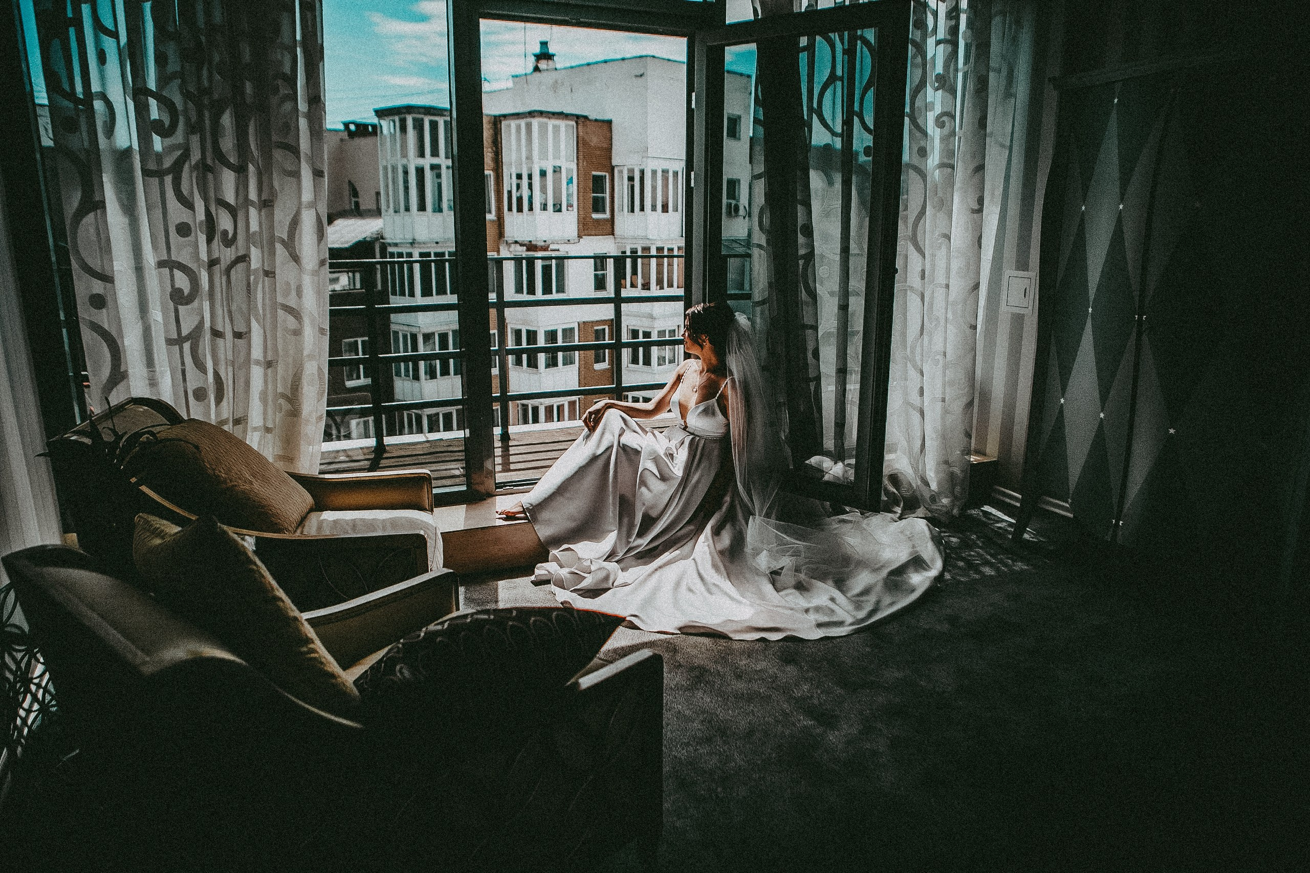 Свадебная фотосессия в отеле. Фотограф в городе Самара Александр Гераськин