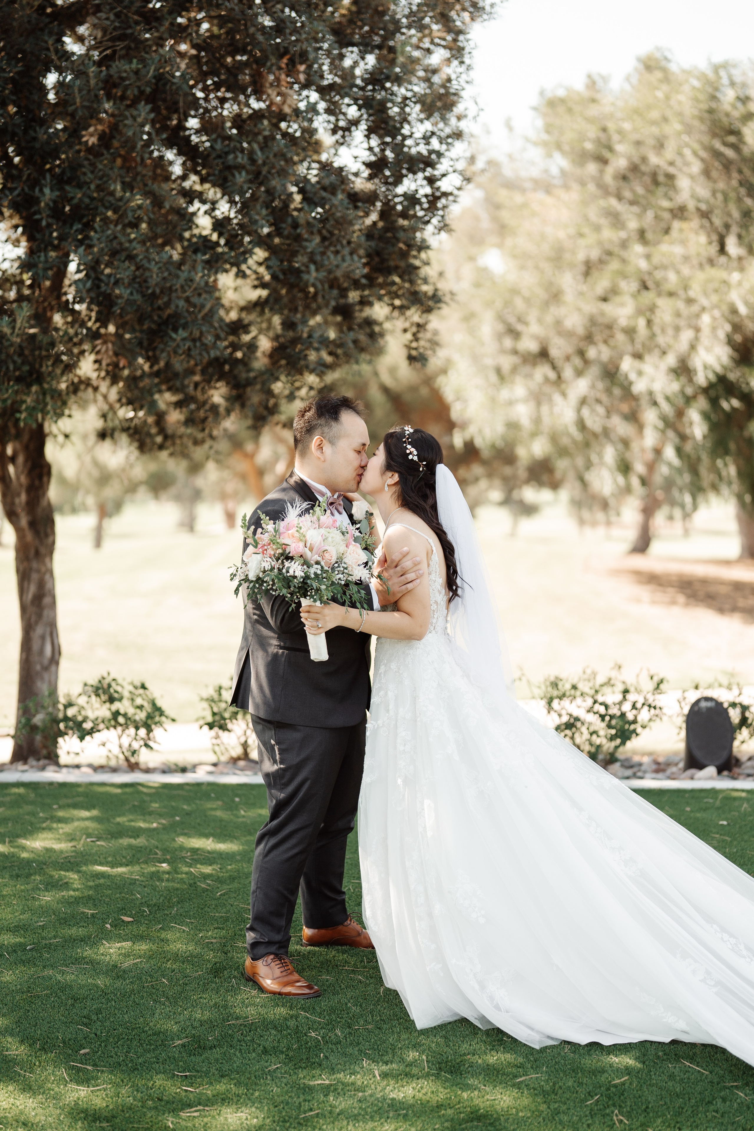 2025-08-16_AndreaChristopher. Ретушер Зенькевич Света