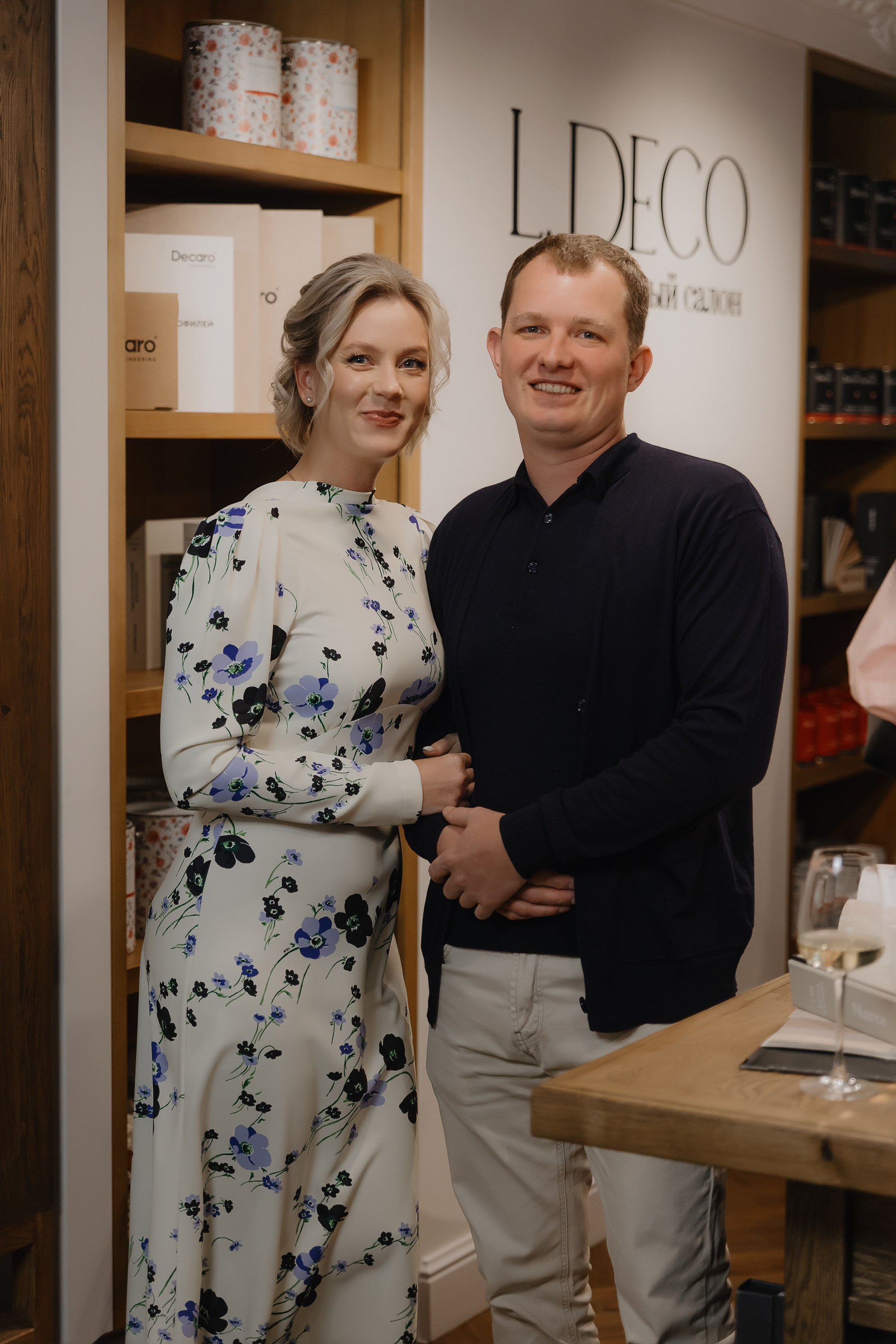 Открытие нового пространства интерьерного салона L. DECO в феврале 2025. L. Deco интерьерный салон. Краски/обои/лепной декор