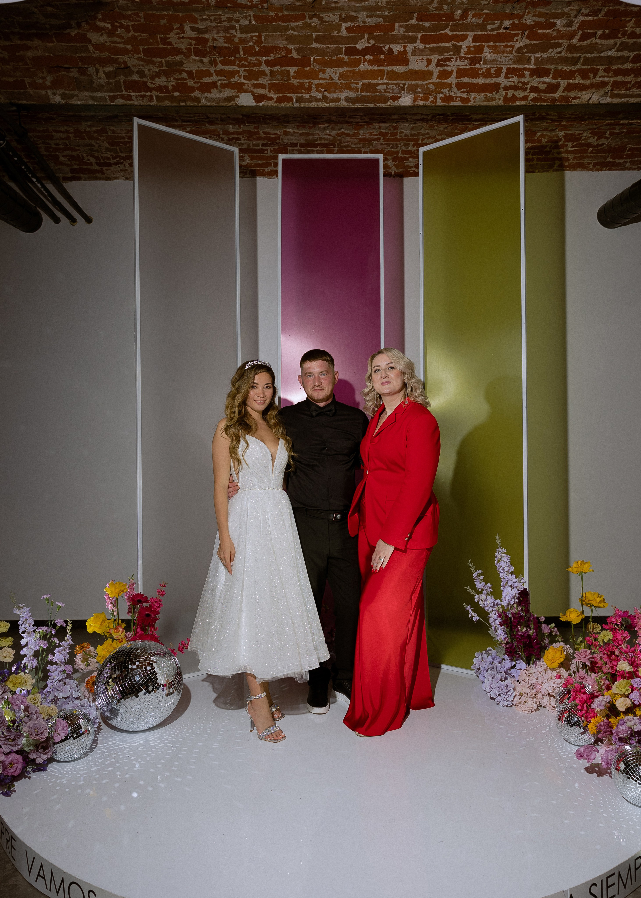 Дмитрий и Алита. Фотограф Эмиль Исякаев