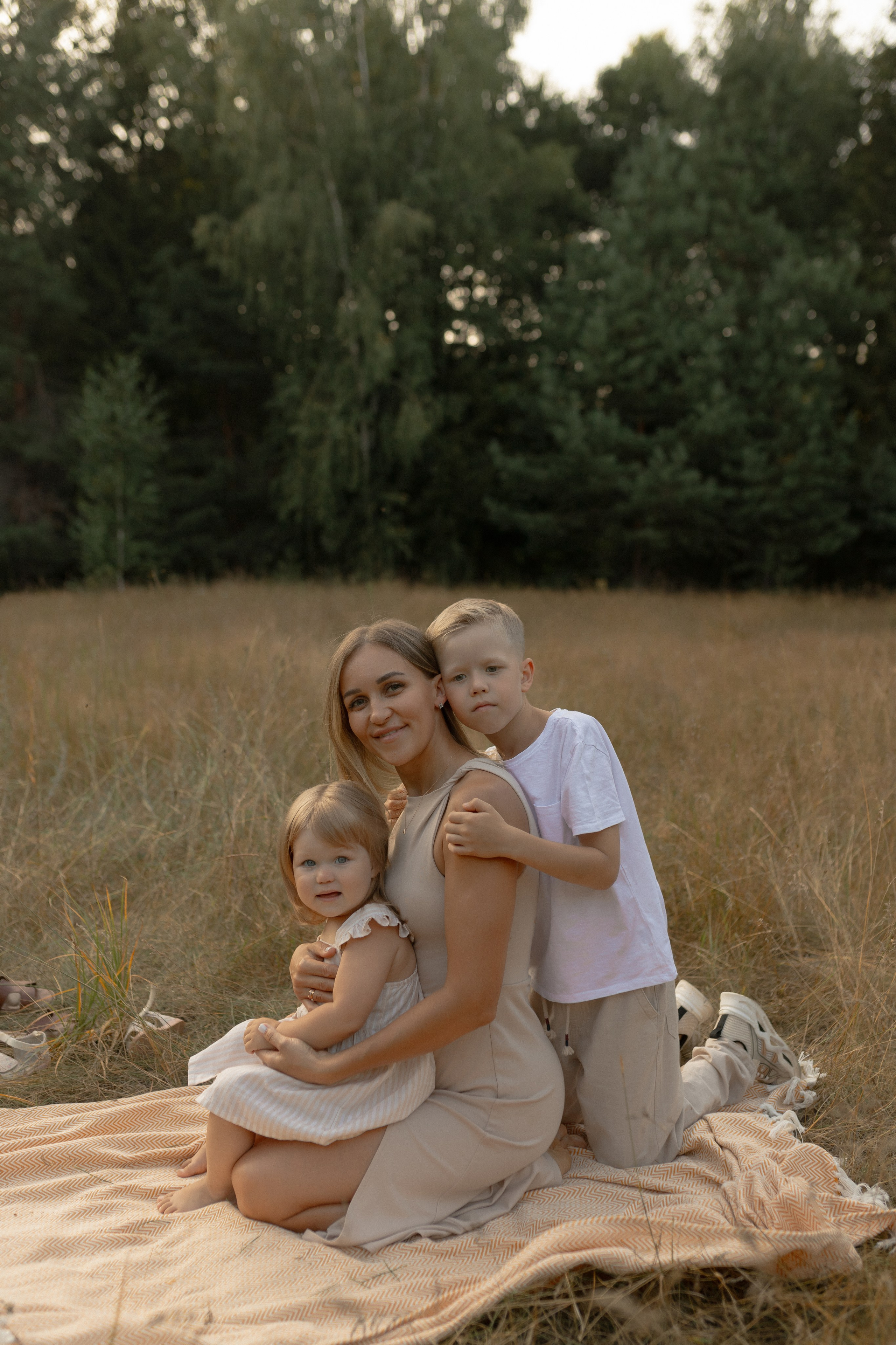 Алексей, Мария, Ваня и Варя. Фотограф Татьяна Семенова