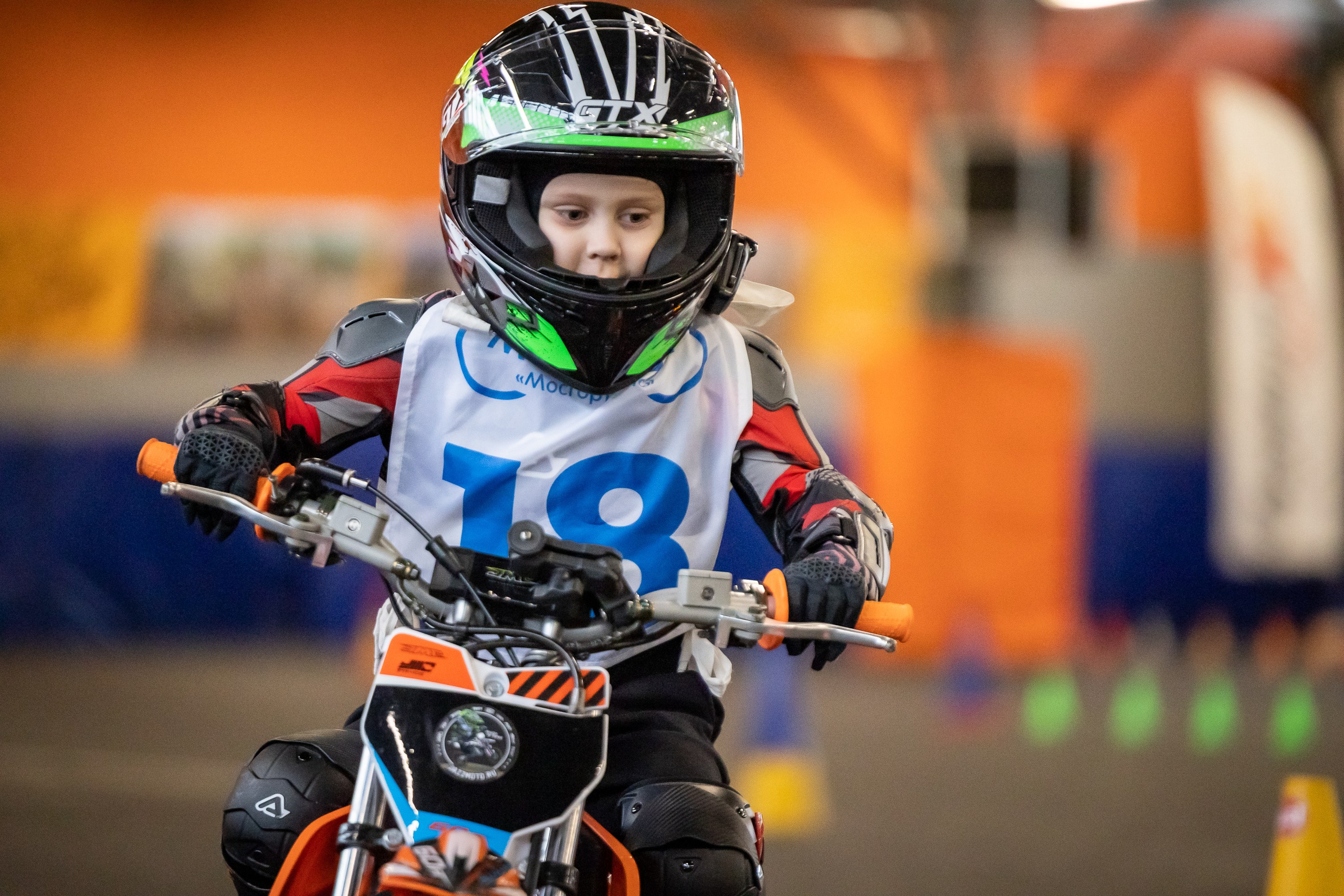 Соревнования в Мотошколе «Мосгортранс». Фотограф Владимир Охрименко