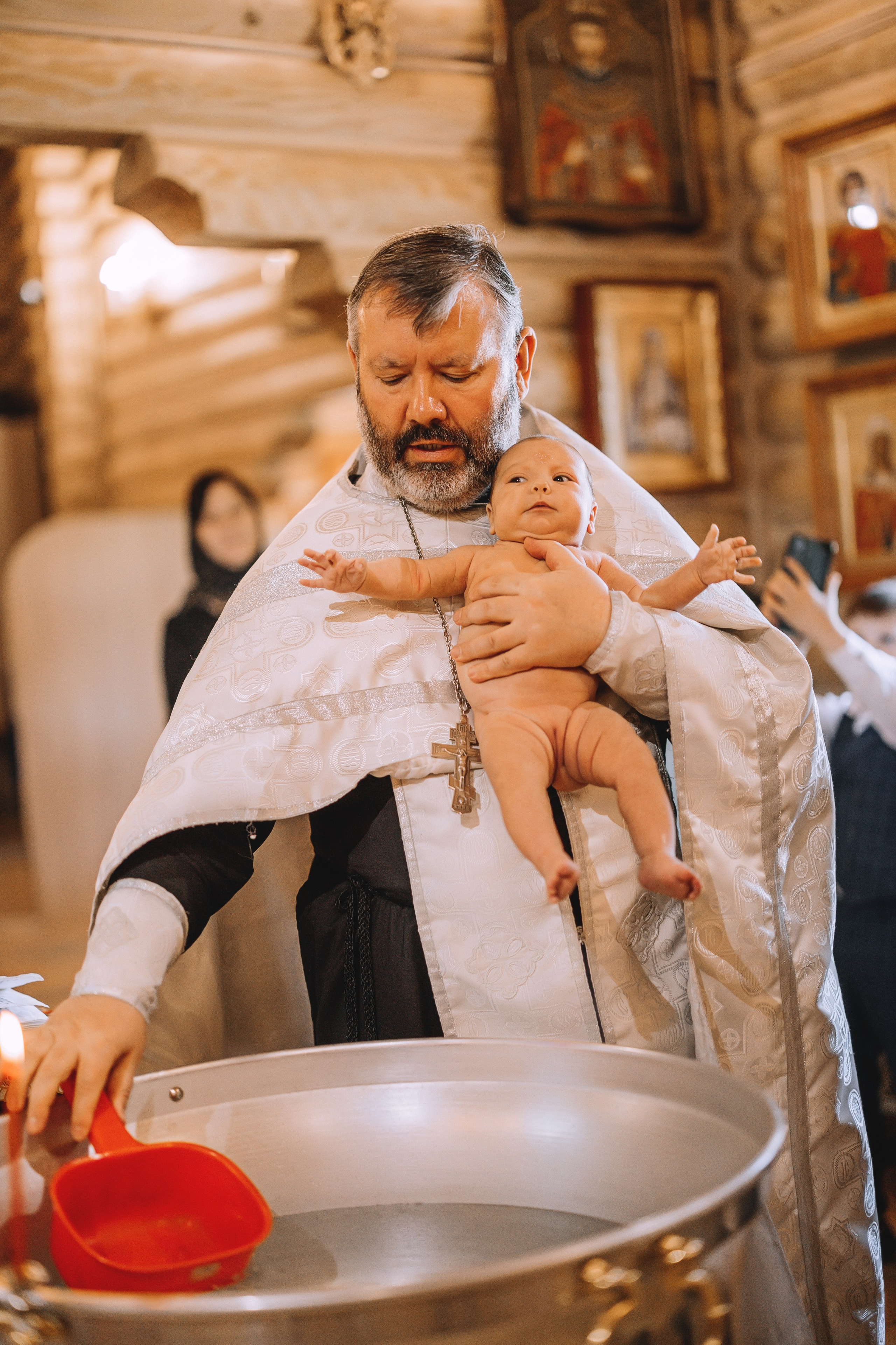 Крещение Елизаветы. Александр Антонов. Профессиональный свадебный, репортажный фотограф в Москве, Подольске. Фото+Видео на любой праздник