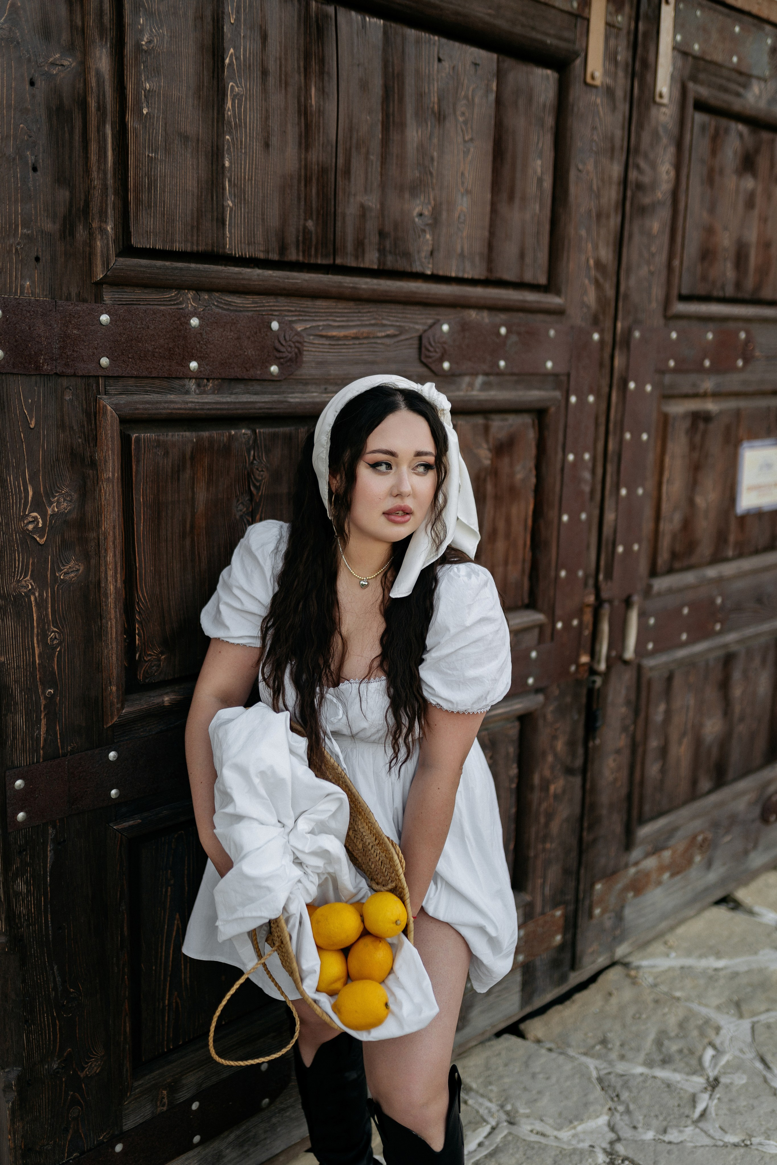 Романтическая фотосессия девушки в итальянском стиле – фотограф в Анапе, Геленджике, Абрау-Дюрсо, Кабардинке, Новороссийске, Темрюке, Краснодаре  