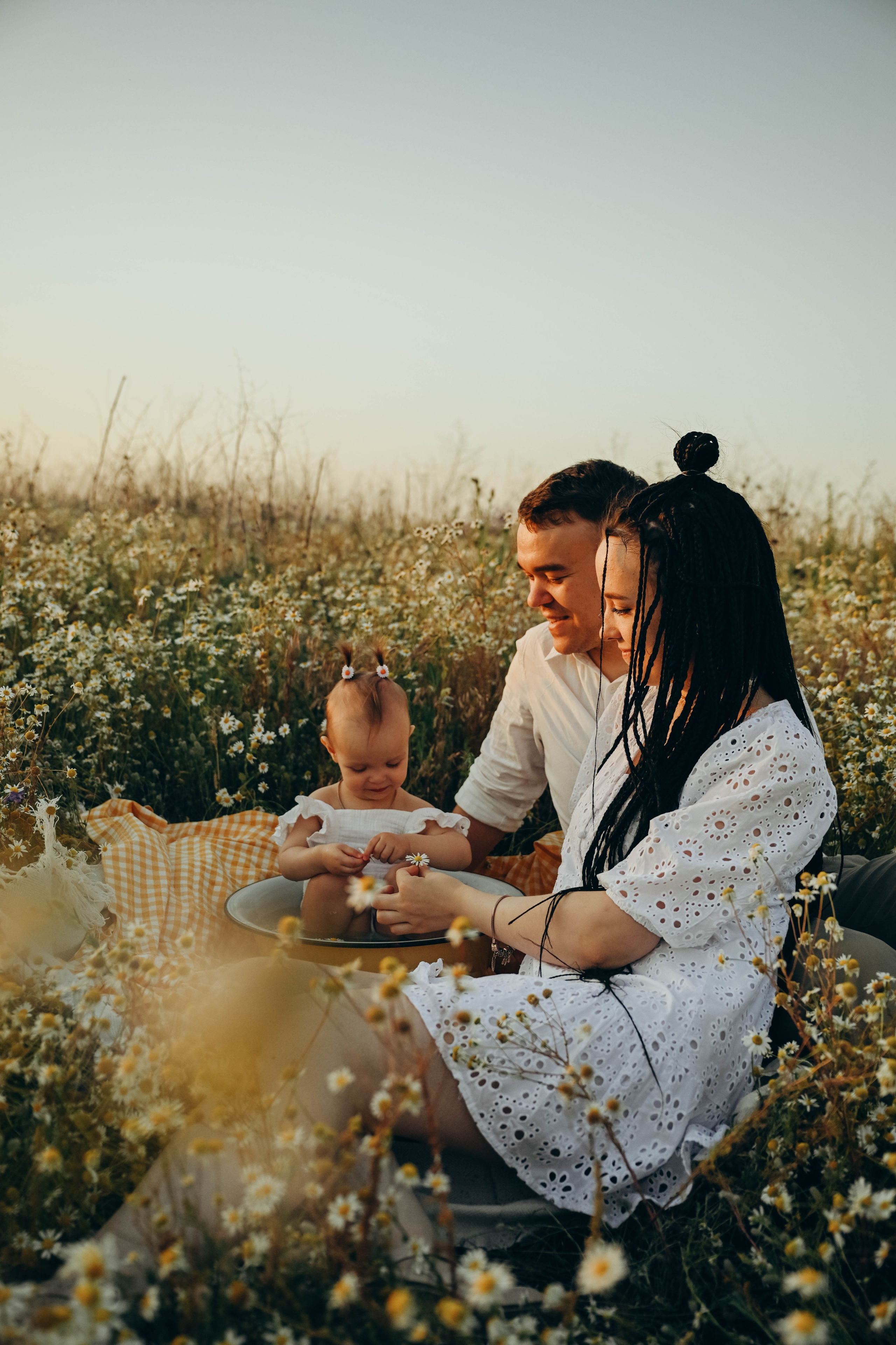 Ромашковое поле. Семейный фотограф в Москве Люберцах Ирина Вронская