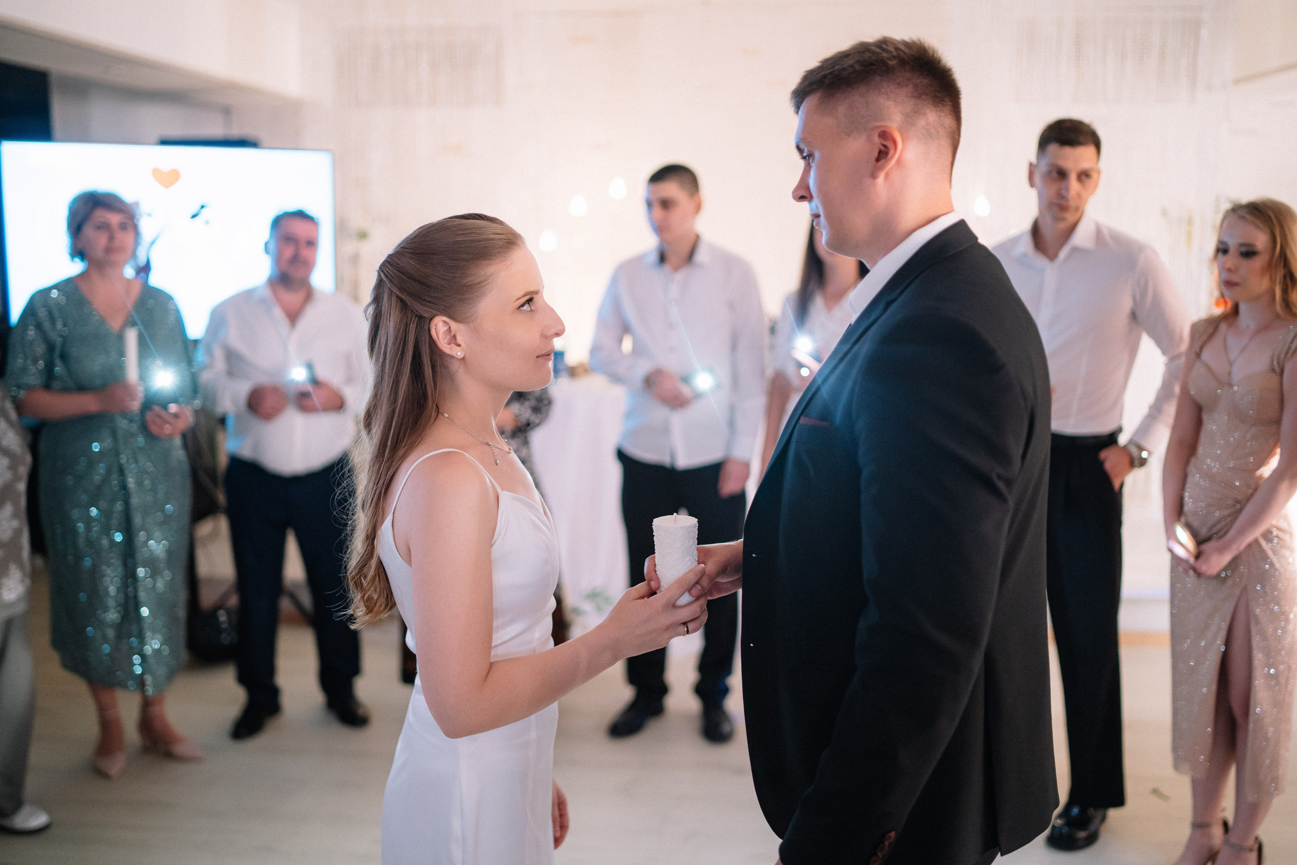 Анастасия и Роман — банкет Времена года. Репортажный (Event) фотограф в Барнауле | Даниил Маркин | Качество и вайб