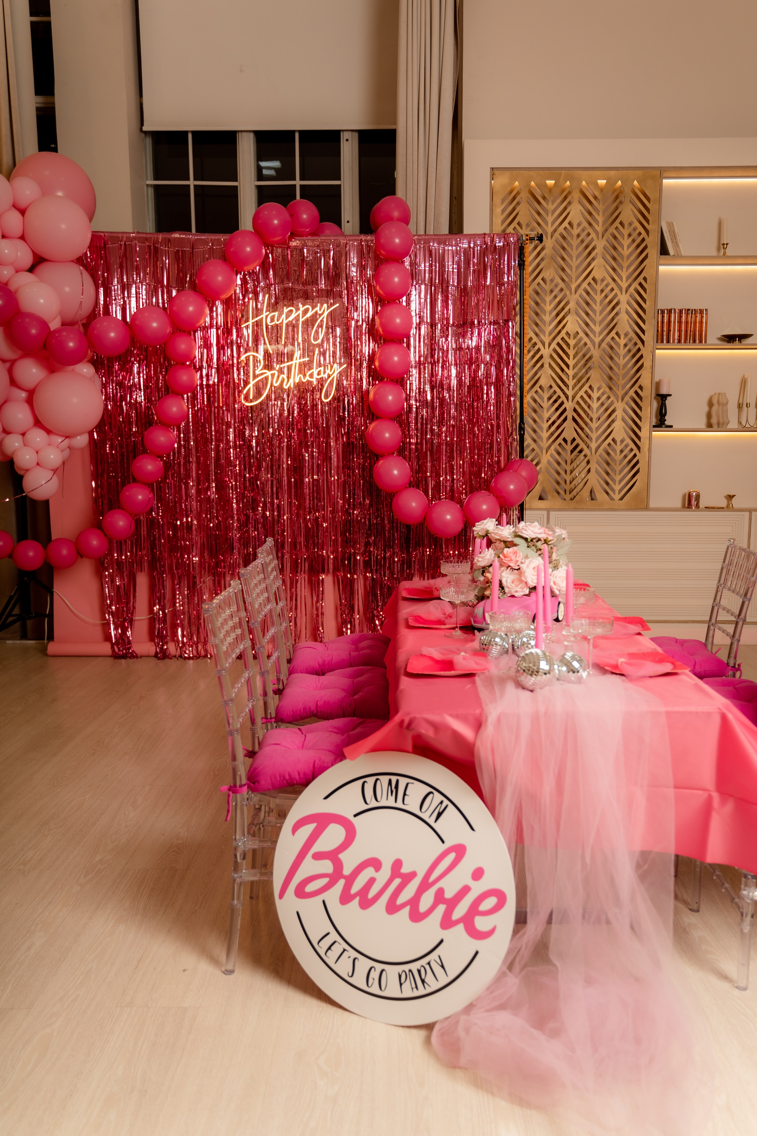 Фотосъёмка дня рождения в стиле Барби. Портретный и свадебный фотограф Алла Карени Москва