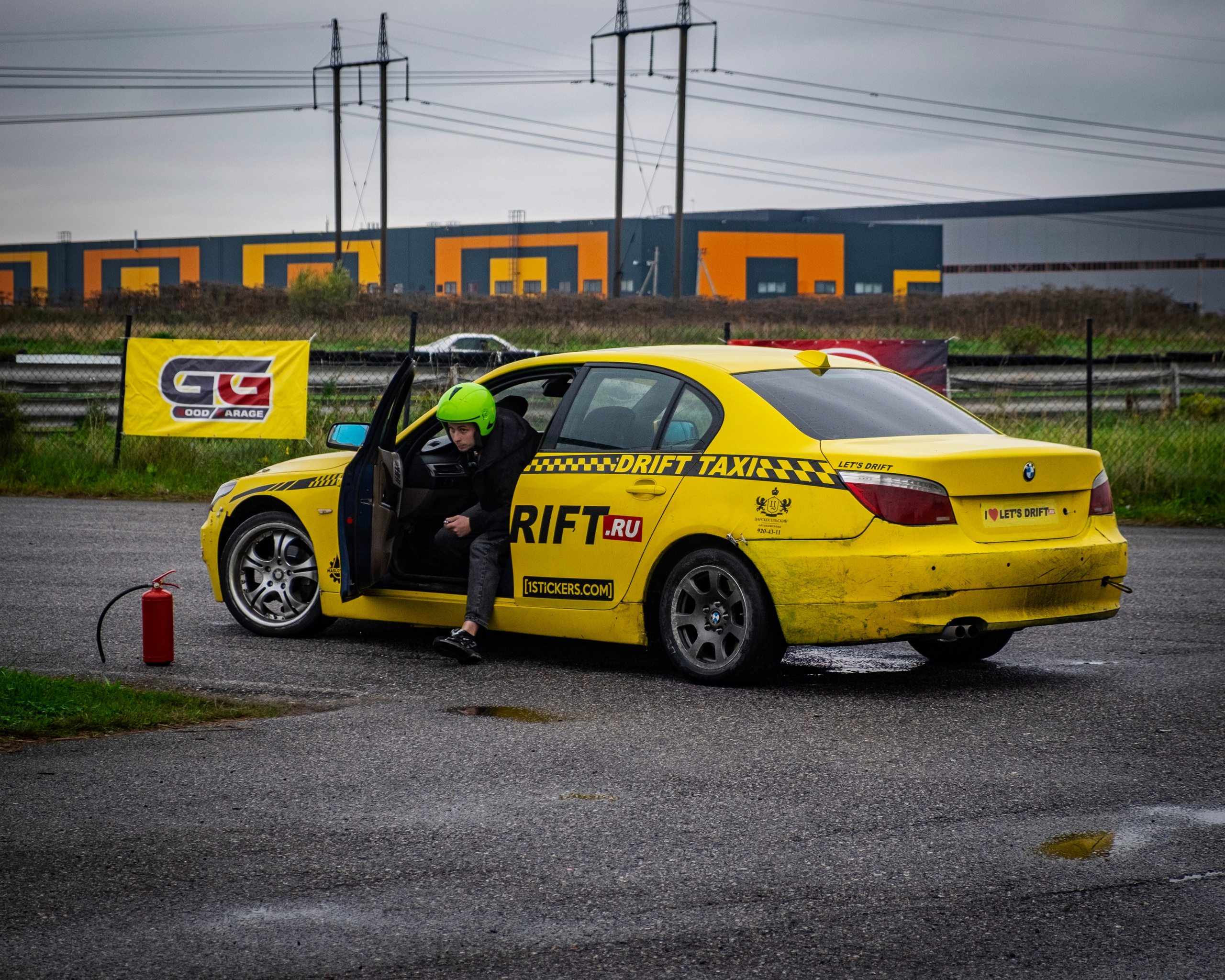 AUTODROM FEST 21.09.25. Автомобильные фотографии и рисунки в Санкт-Петербурги Пашков Дмитрий