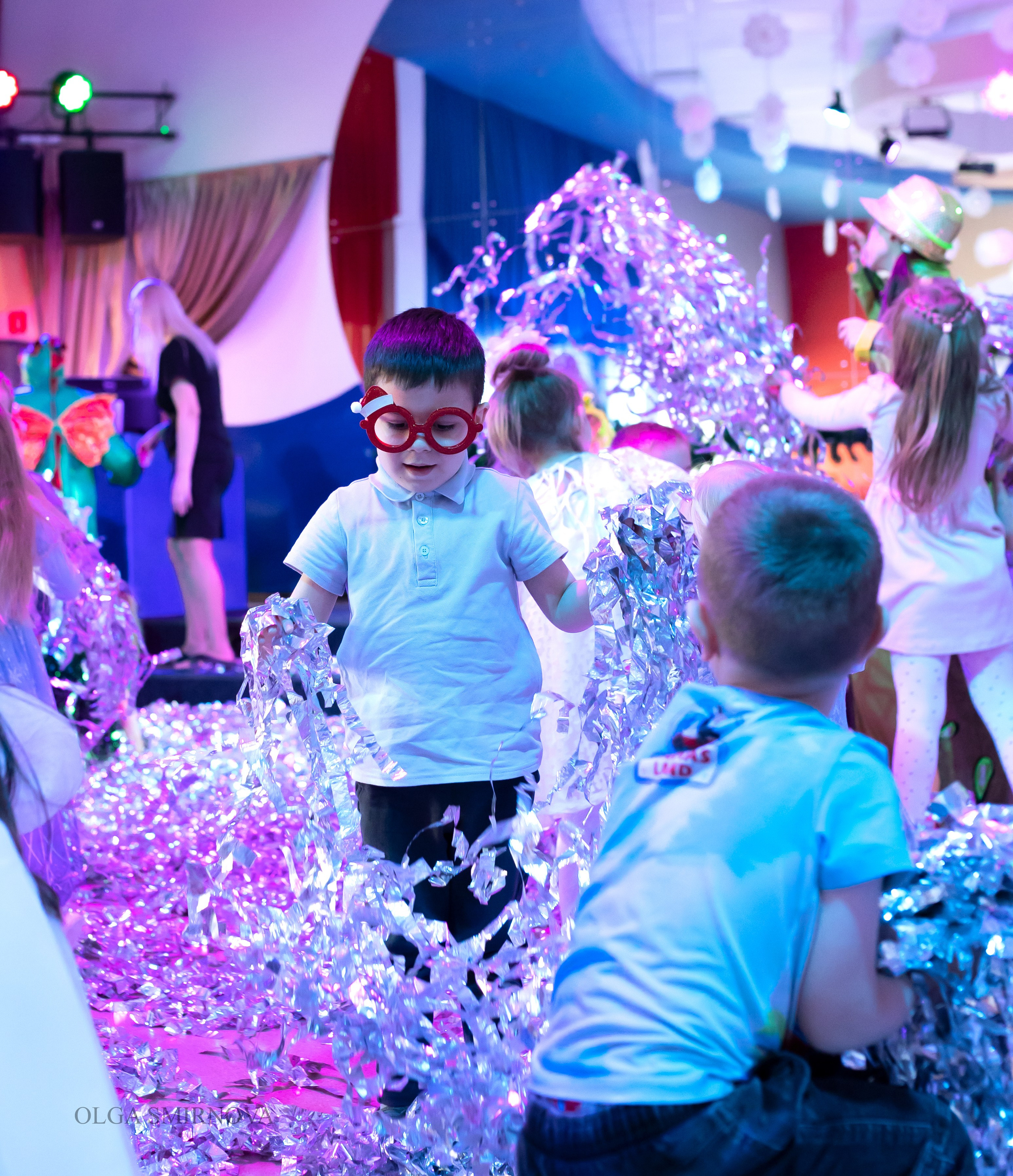 Утренник в ДОФ 04.01.25. Ольга Смирнова юрист, фотограф