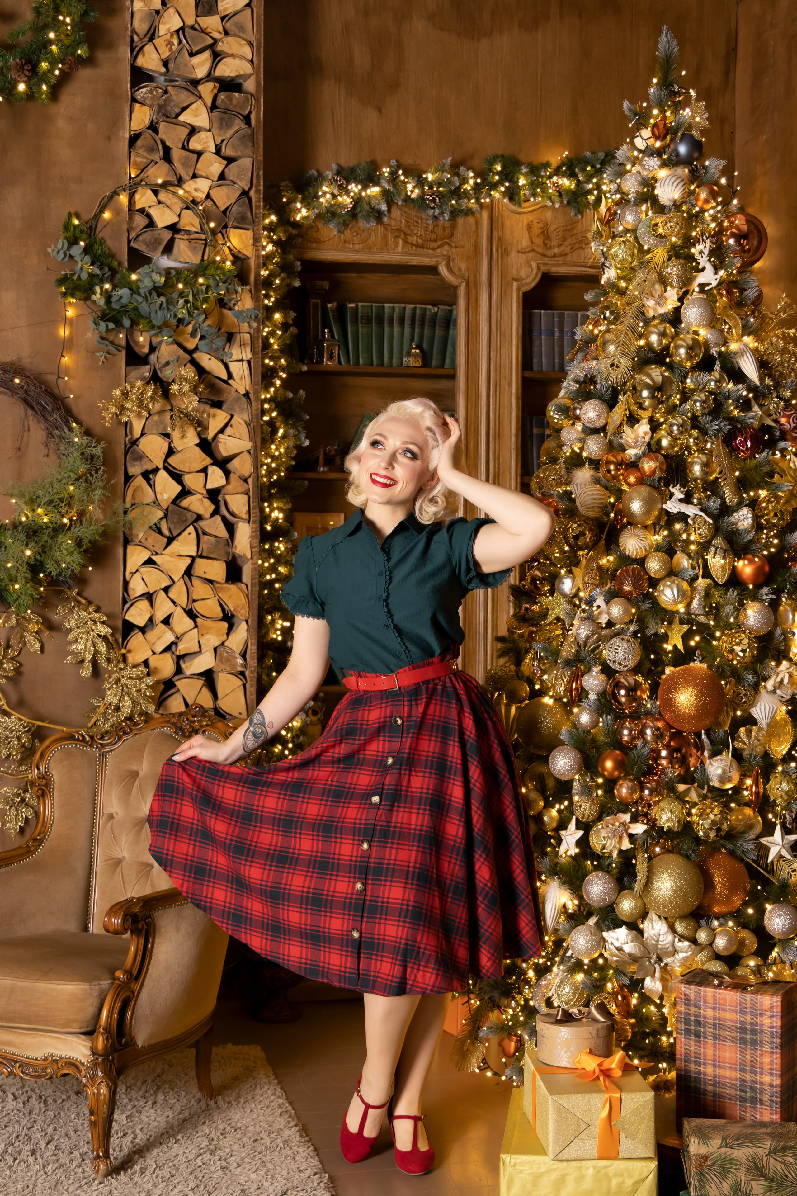 Публикация в журнале Hollydays. Photomantis