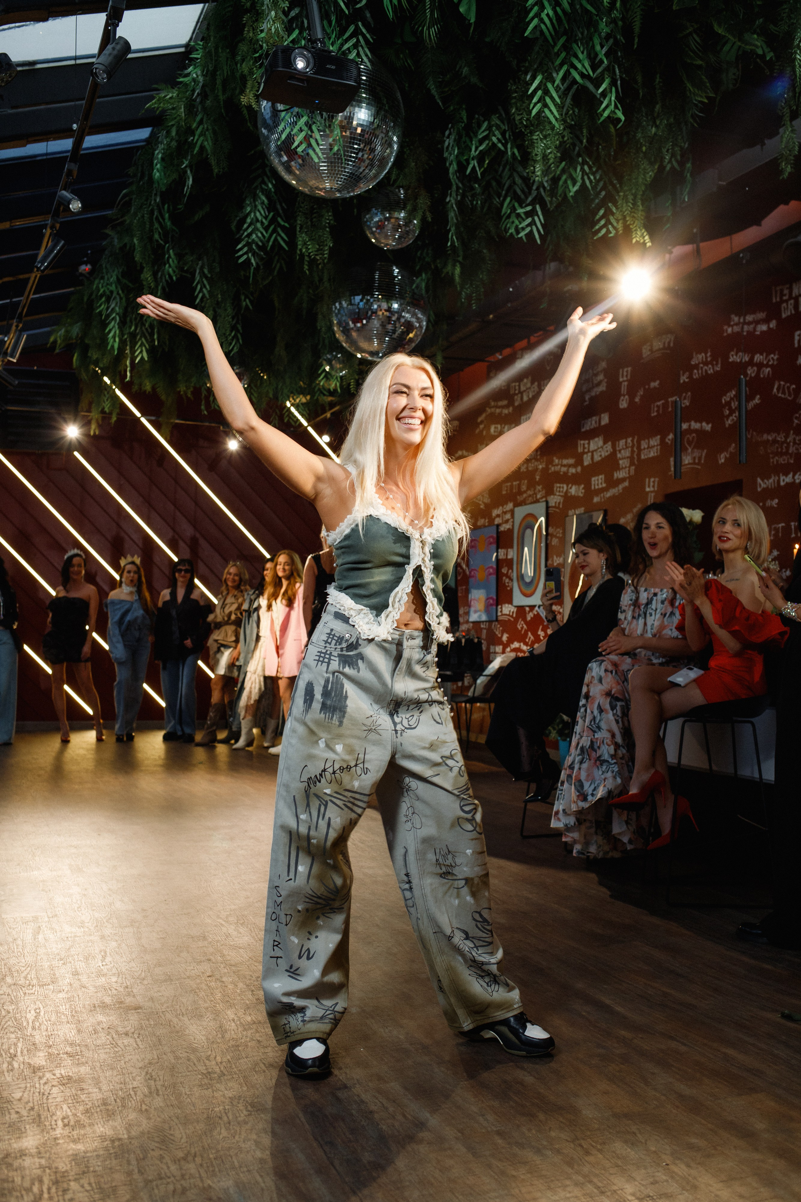 QUEEN KHV [12 ЛЕТ]. СВОИ. ФОТООТЧЕТЫ-СОБЫТИЯ-МЕСТА